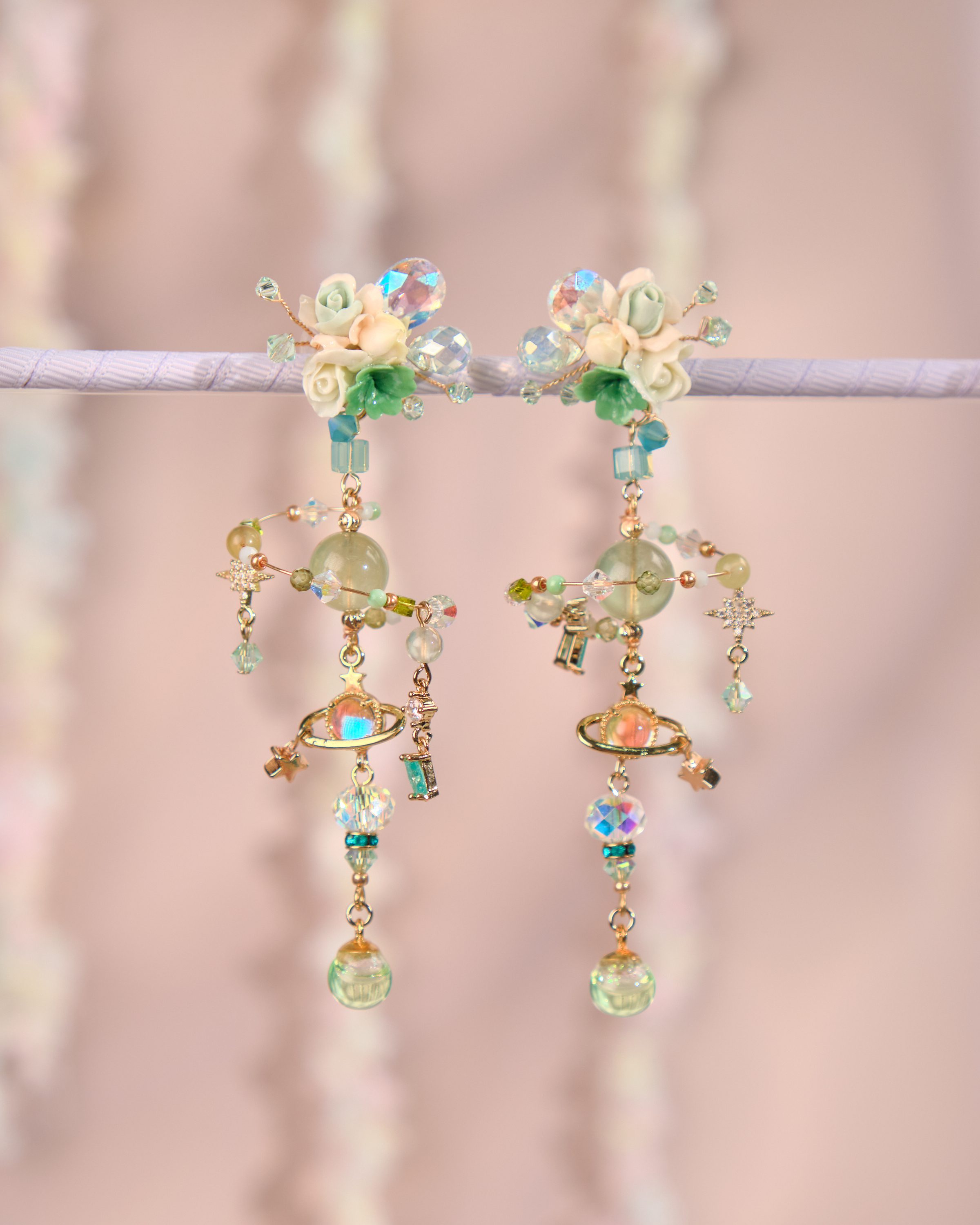 12150 小花束衛星耳環