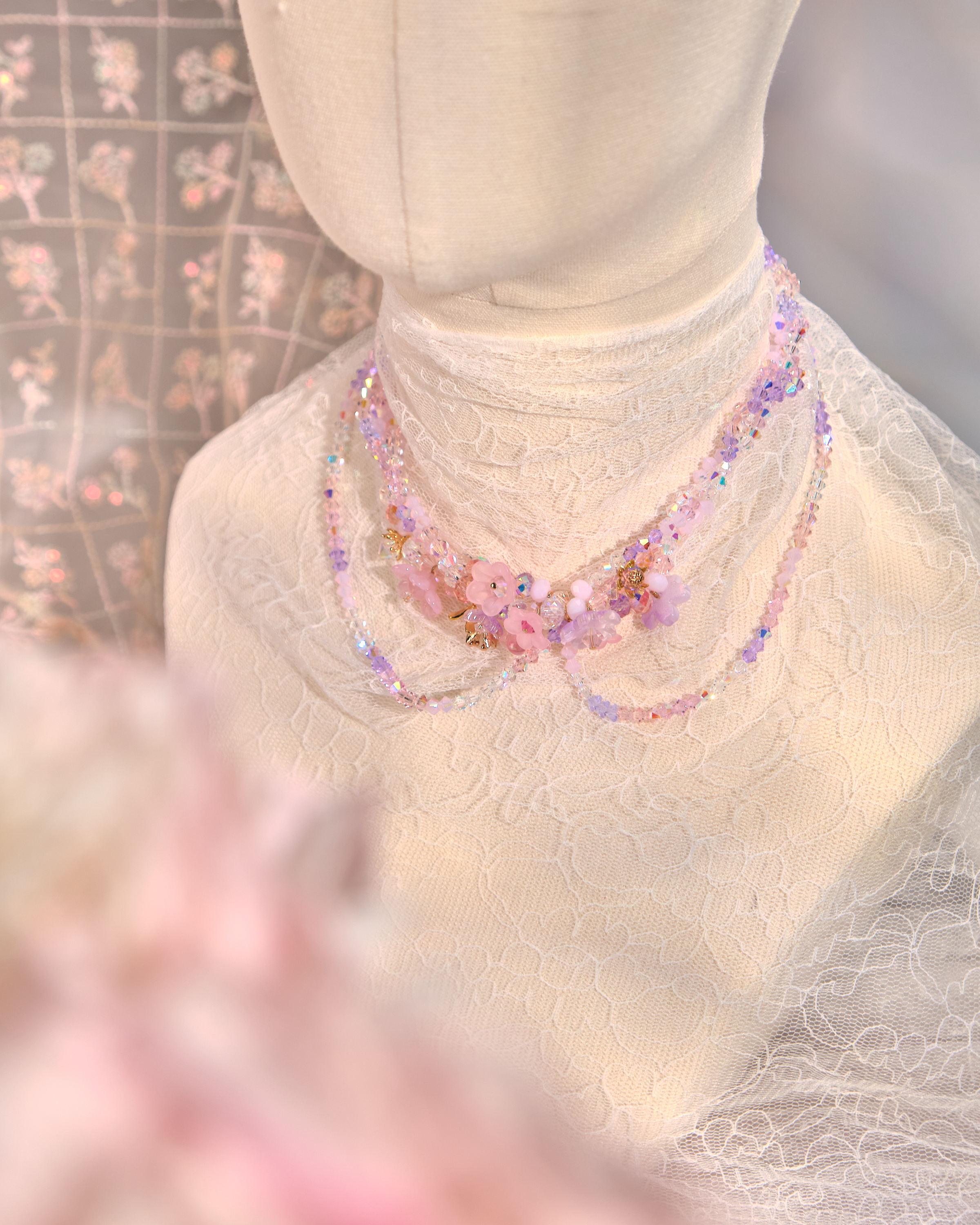 12145 蝴蝶結花球泡泡串珠頸鏈