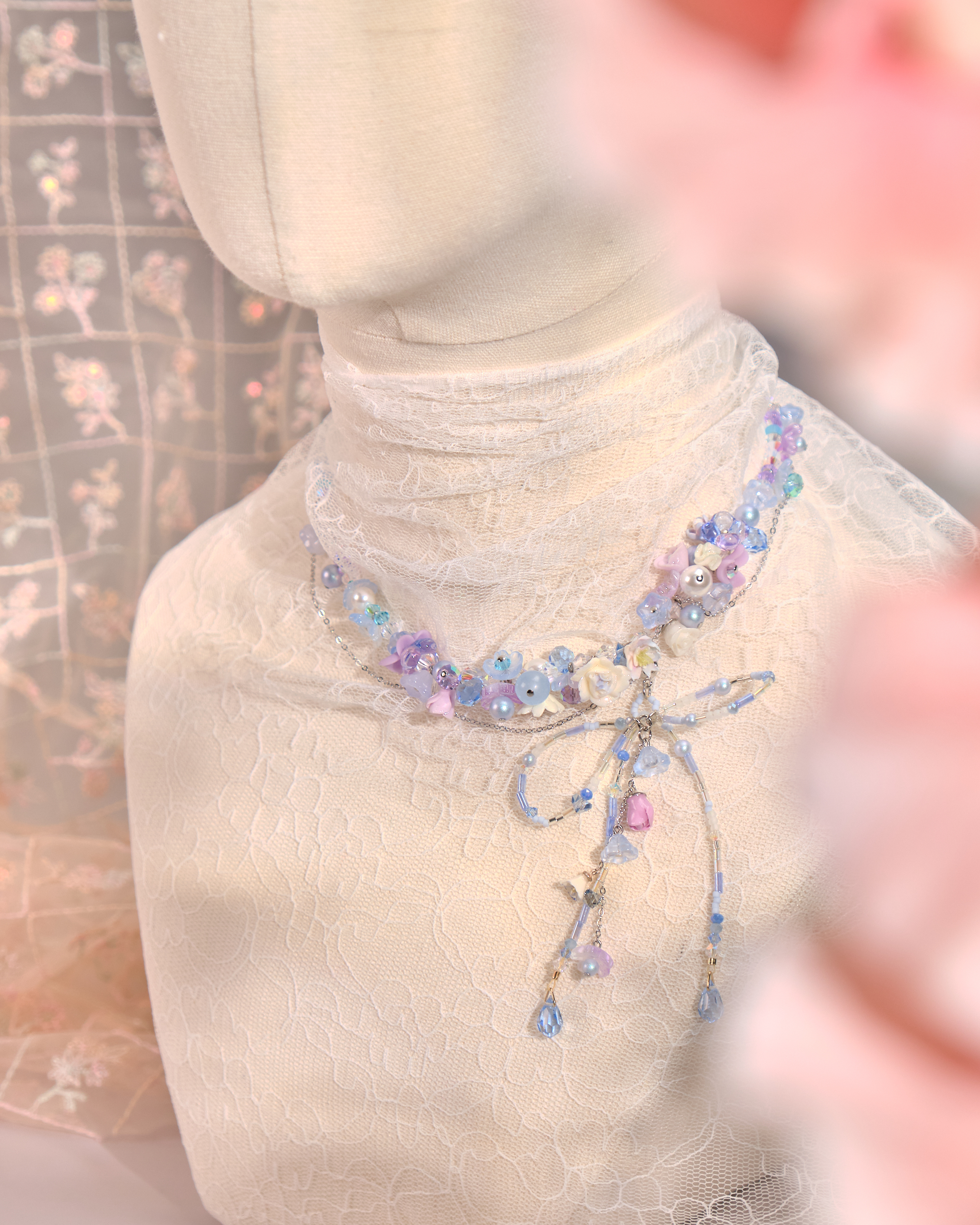 12140 蝴蝶結花球泡泡串珠頸鏈