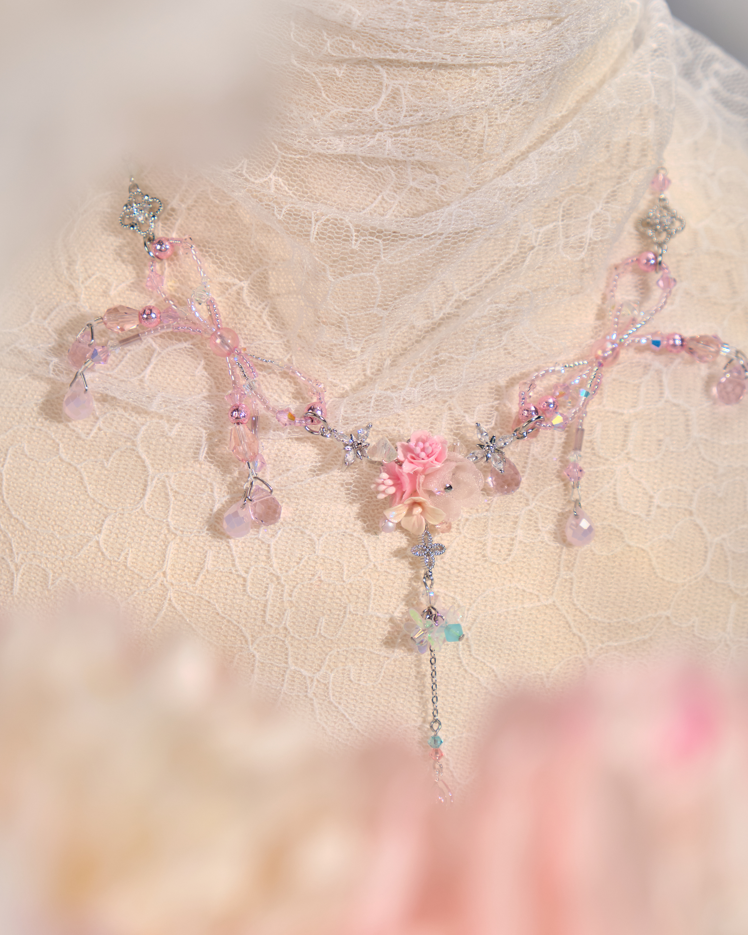 12139 蝴蝶結花球串珠頸鏈