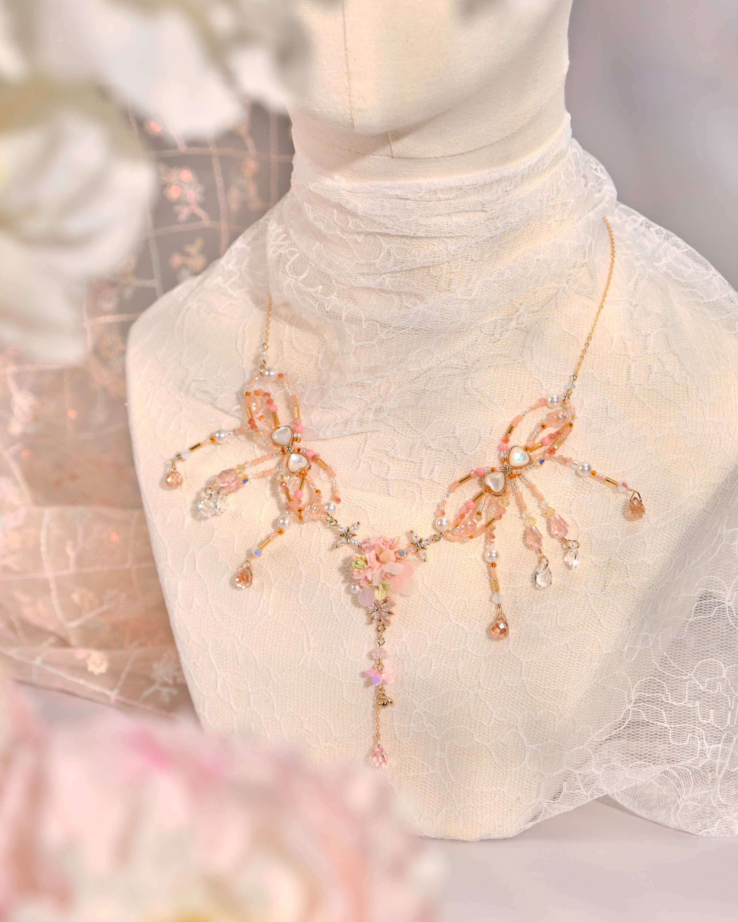 12138 Beaded Bow Bouquet Necklace