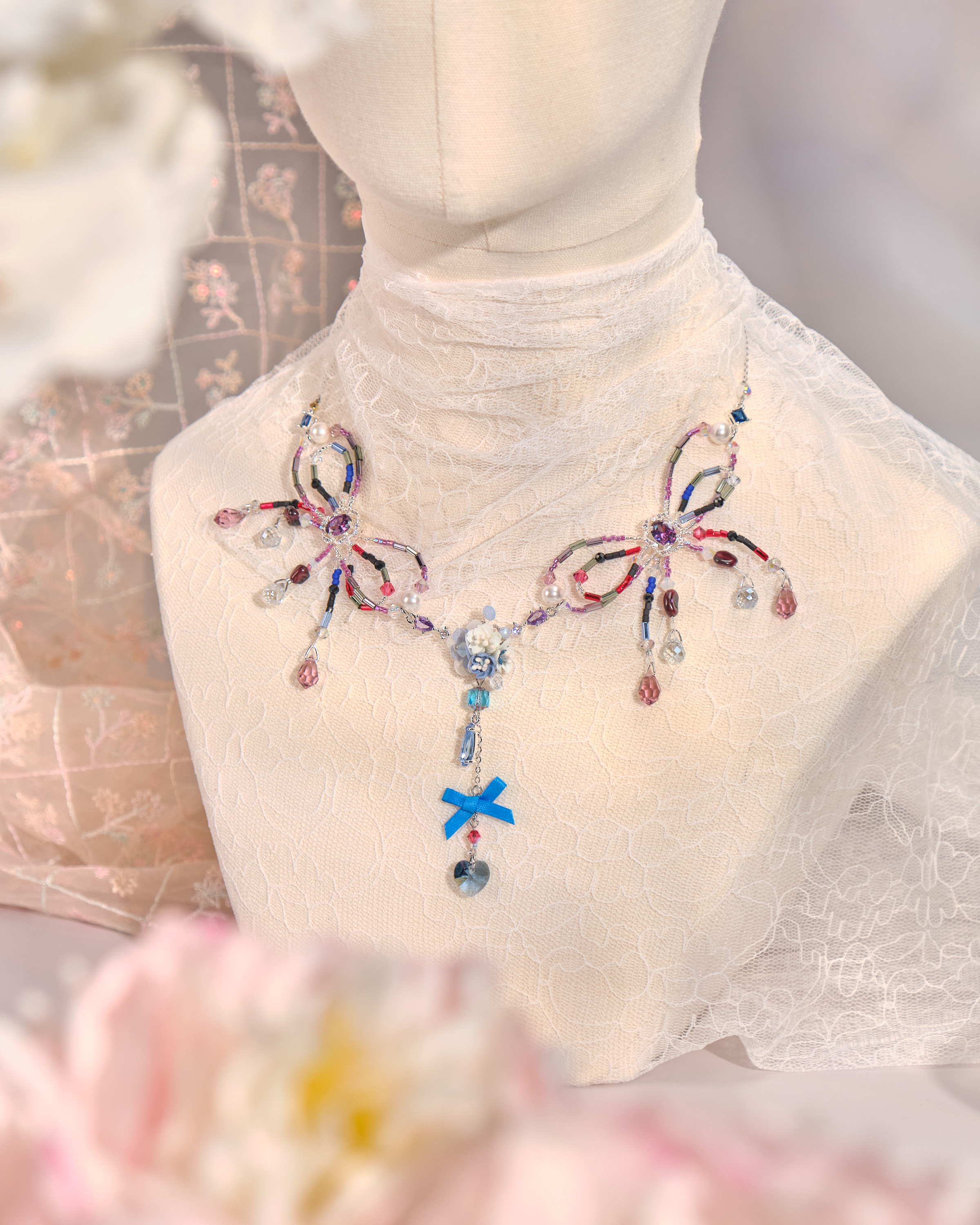 12137 蝴蝶結花球串珠頸鏈