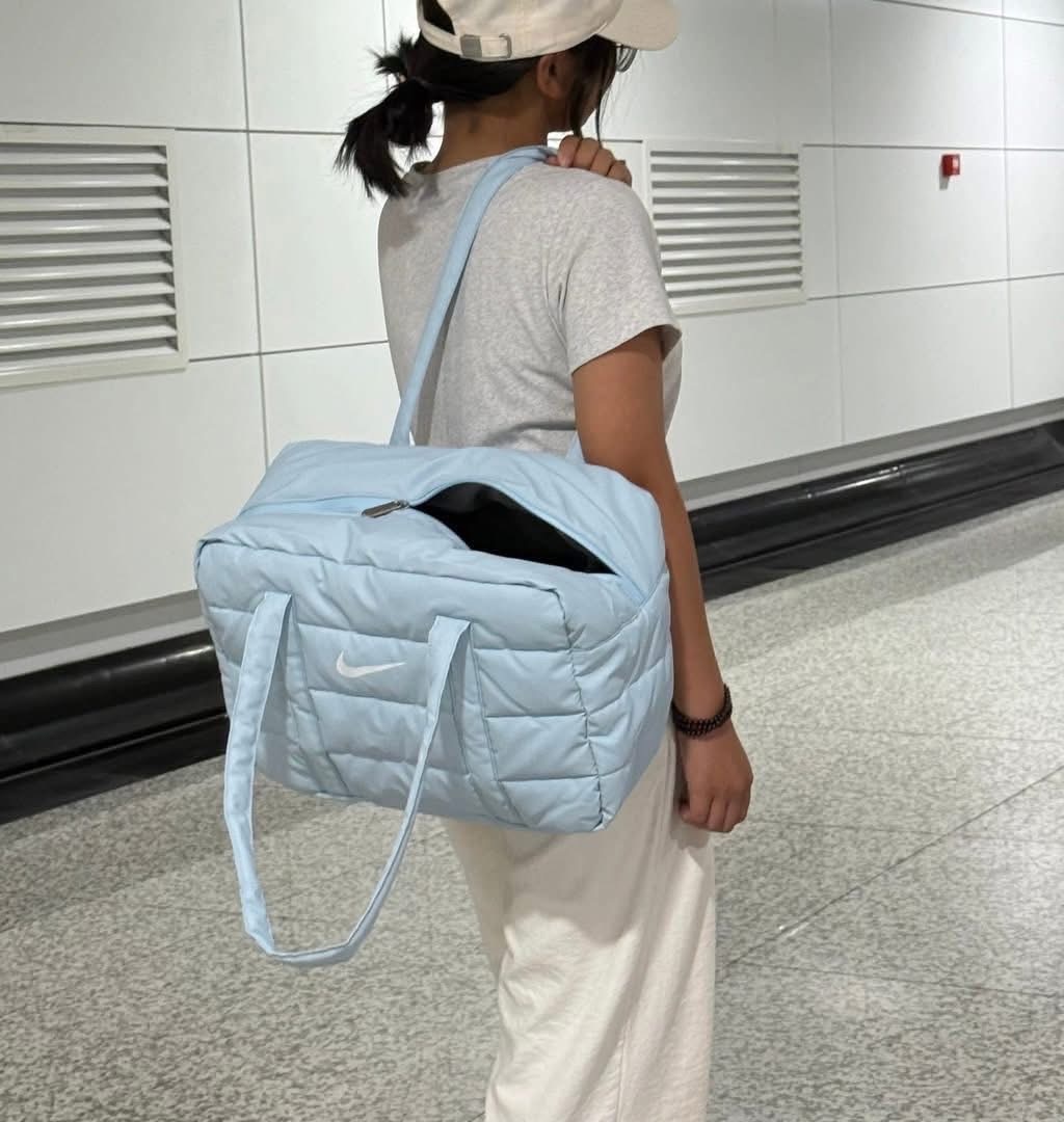 <現貨> NIKE 空氣感枕頭羽絨包 寶寶藍/紅色/黑色/綠色 4色 防水