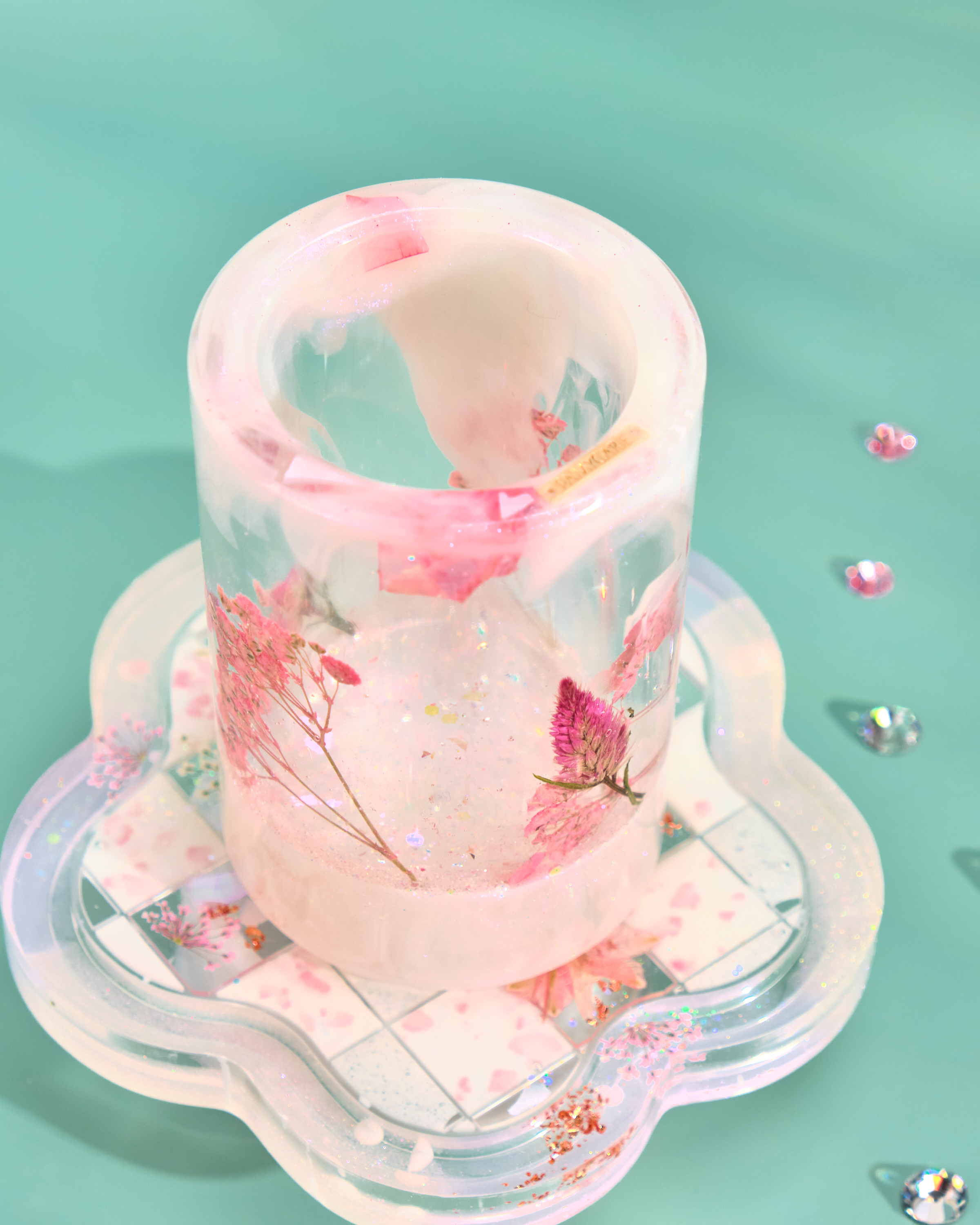 11987 Resin Pen Holder