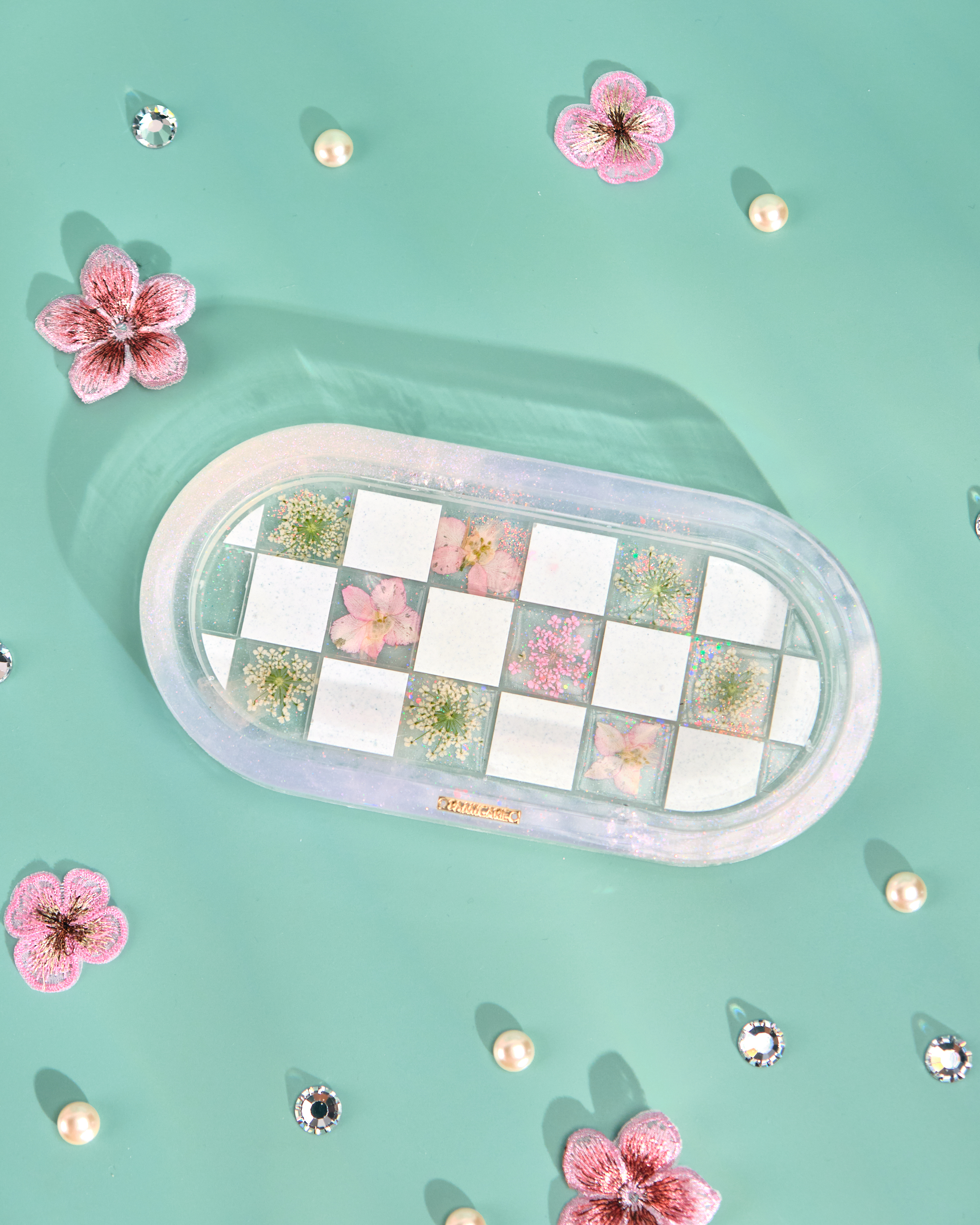 11992 Resin Checked Resin Plate