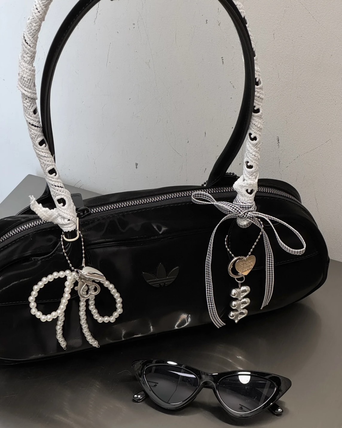 【現貨】Adidas Originals  手提包 腋下包 PU皮 法棍包 2色