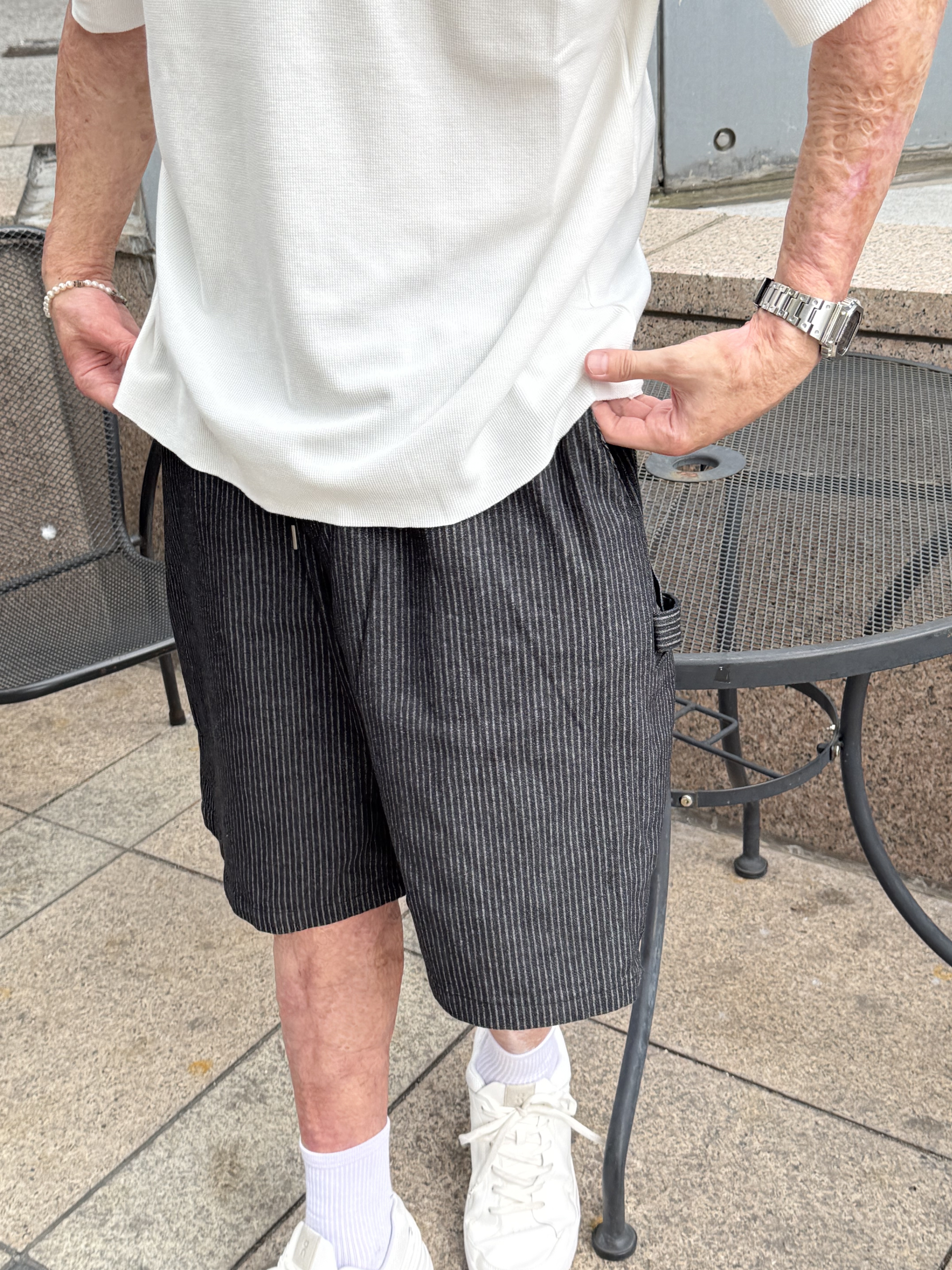 線條漂泊者畫家短褲