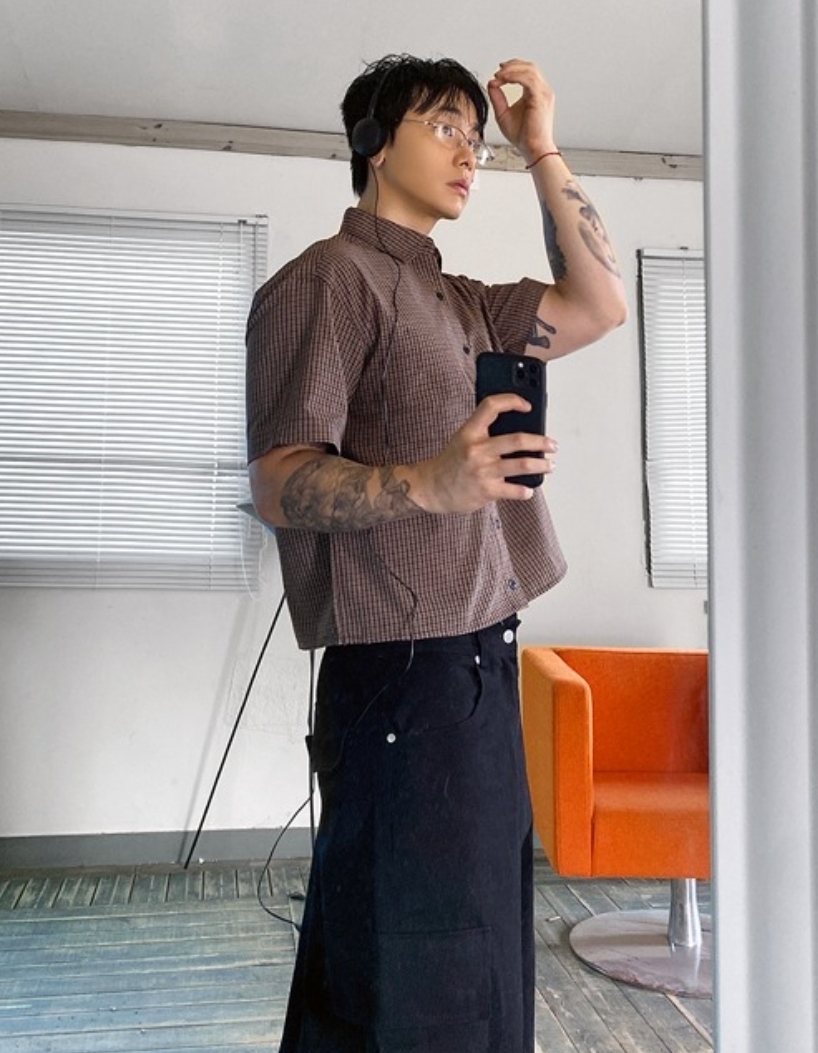 細格紋短款短袖襯衫