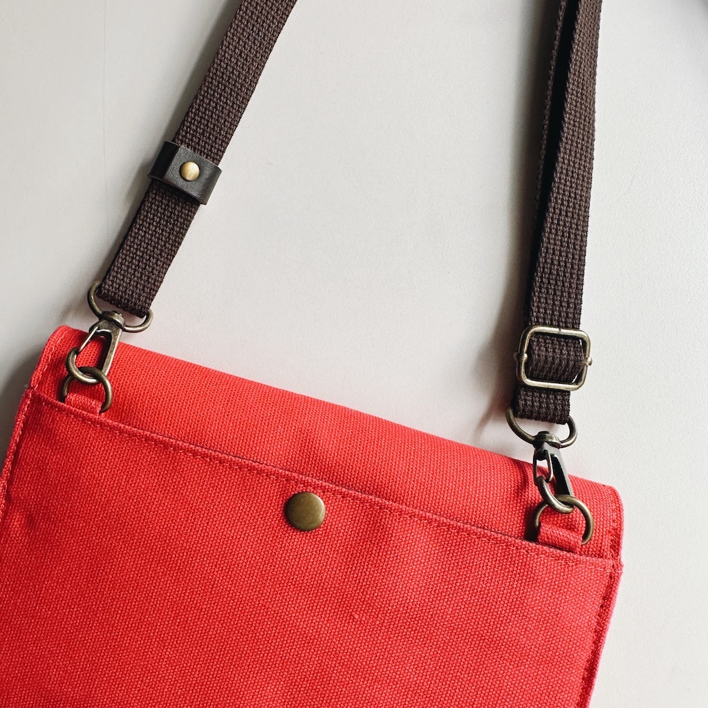 SMART FIT系列 專用掛鉤斜背帶 棕色｜日本SMART FIT