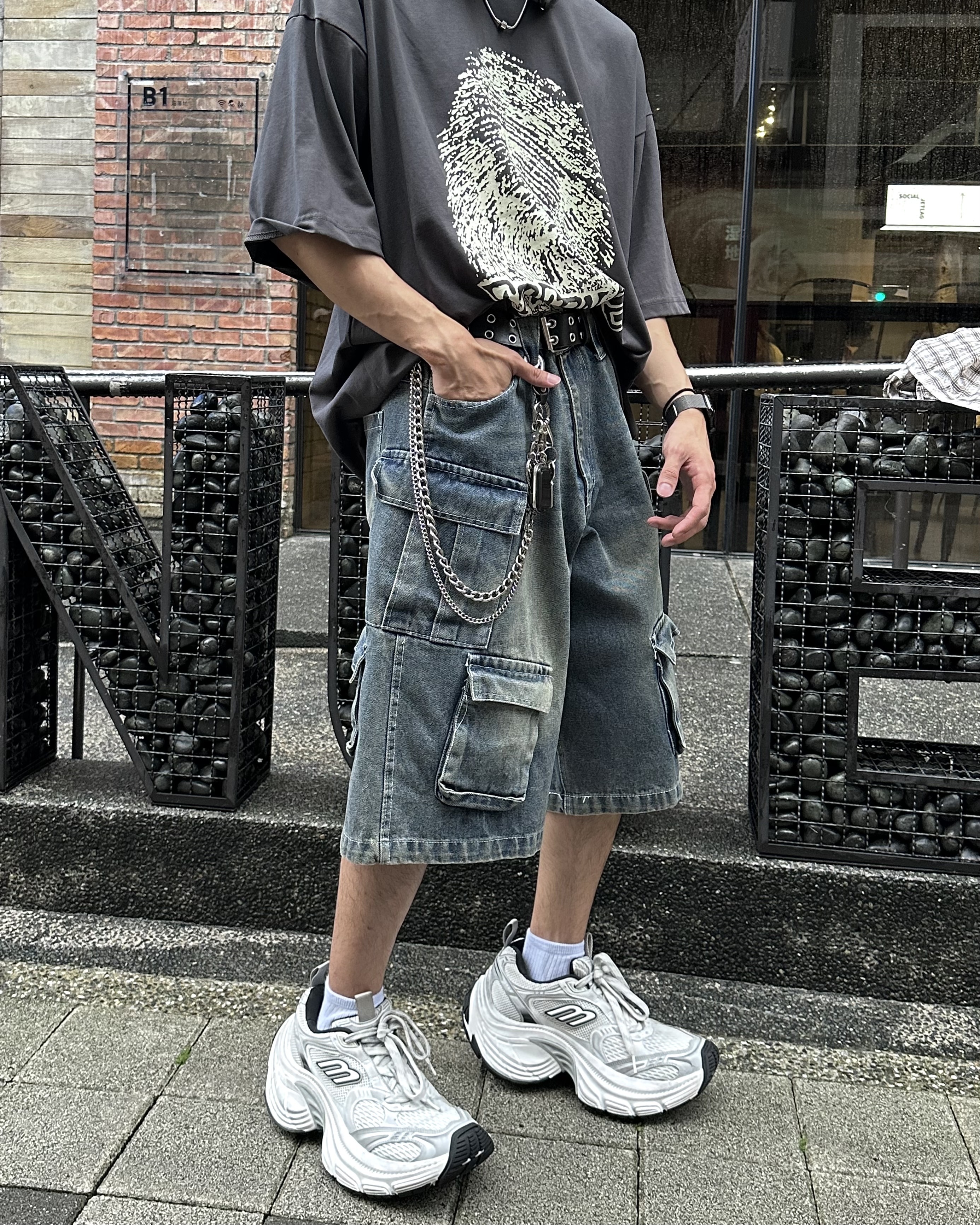 𝐇·𝐓·𝐒 韓國 重工業設計 復古水洗 多口袋 仿舊 丹寧 七分 牛仔 短褲