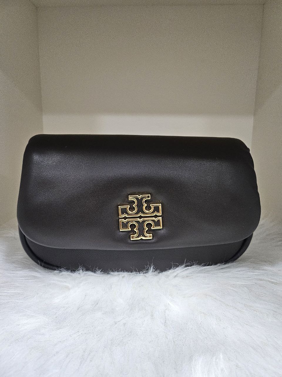 [S] TORY BURCH DARK MAHOGANY BRITTEN LEATHER PUFFY CONVERTIBLE CROSSBODY, 162827-903 (STB712)