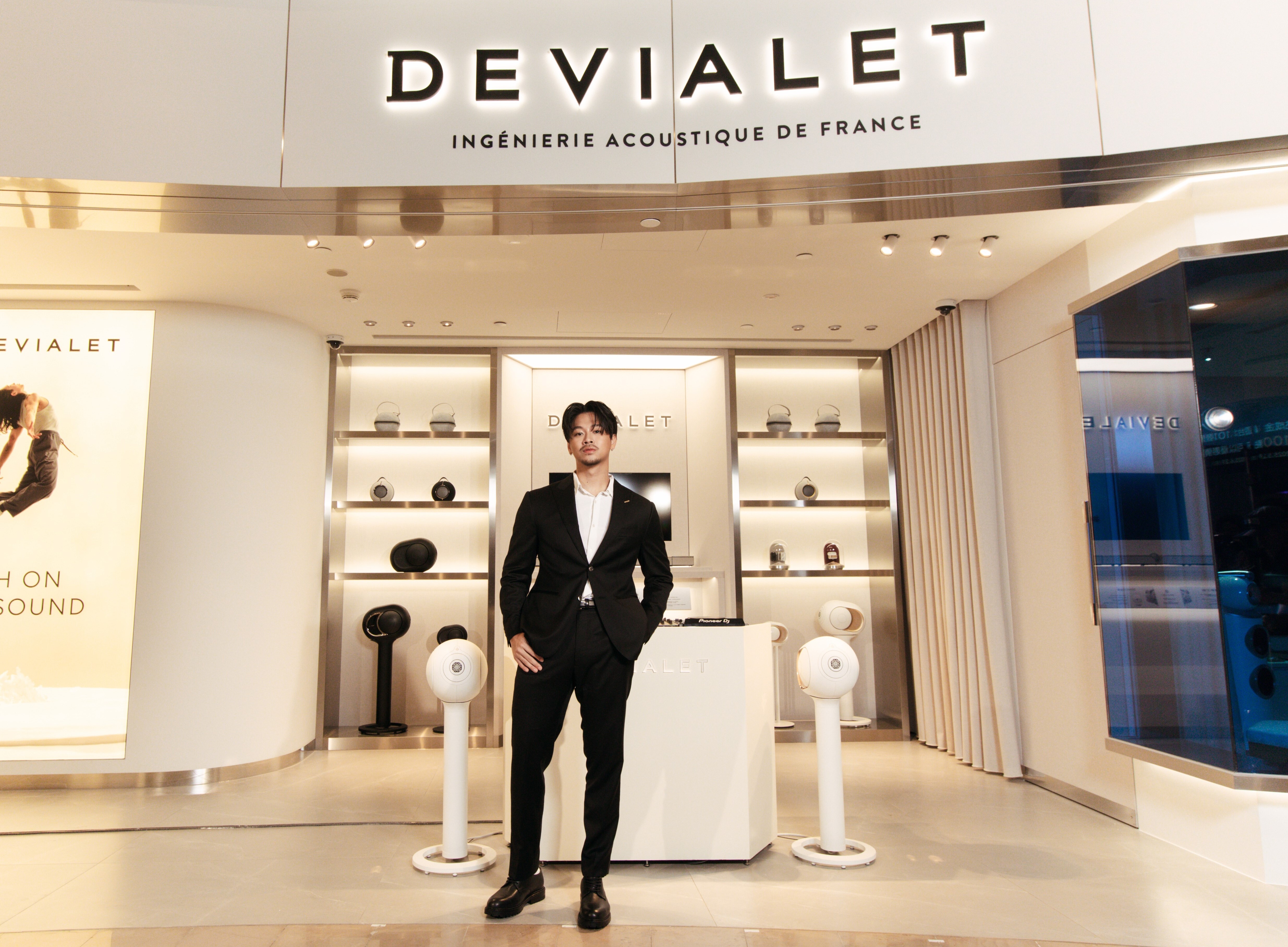 Devialet 台北101 旗艦店盛大開幕，盛邀人氣歌手高爾宣參與剪綵揭幕！