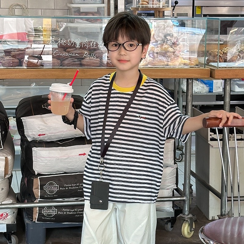 刺繡小狗條紋上衣