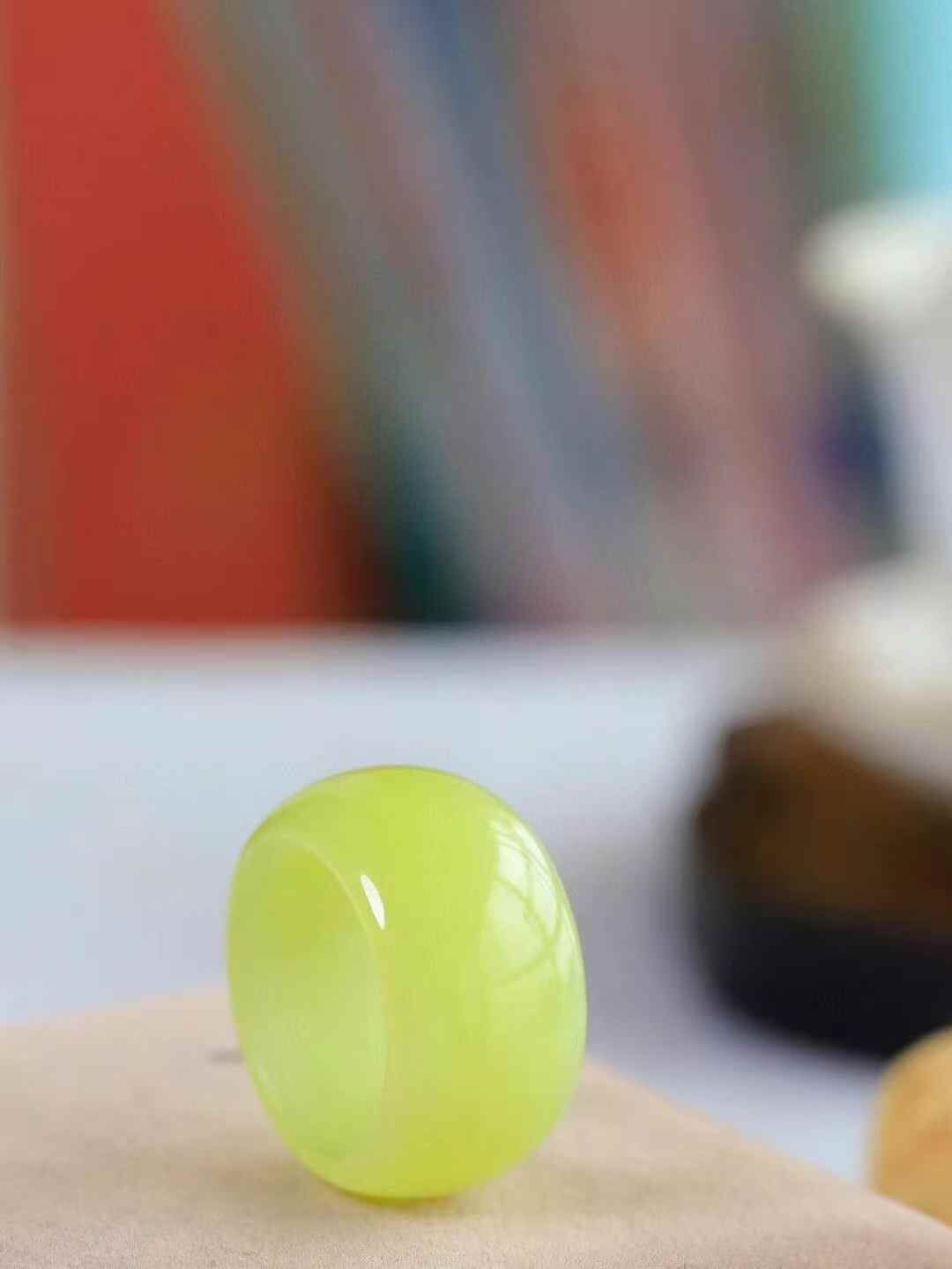 618720 和田玉玉見傾心戒指