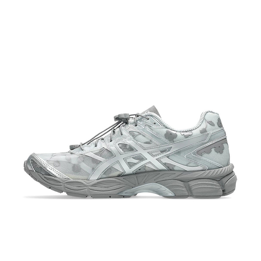 Cecilie Bahnsen x ASICS Gel-Cumulus 16 Glacier Grey 灰銀小花 運動鞋 1203A762-020