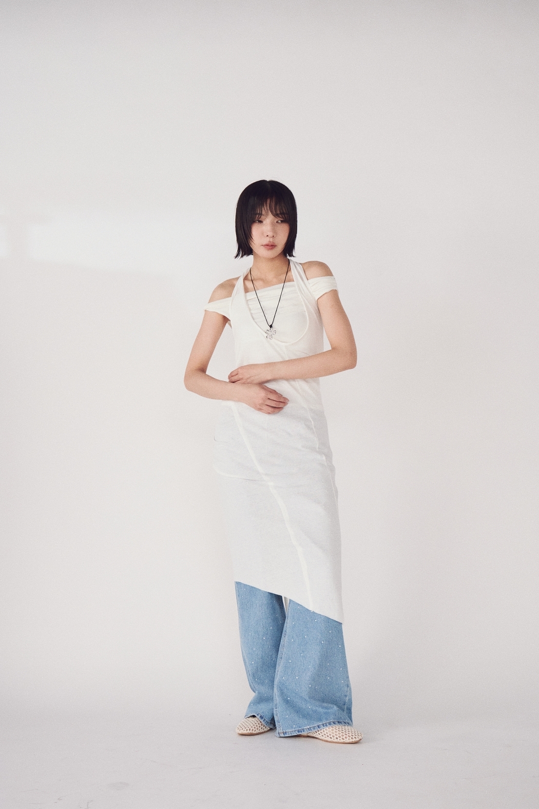 多種穿法肌透長版背心-白