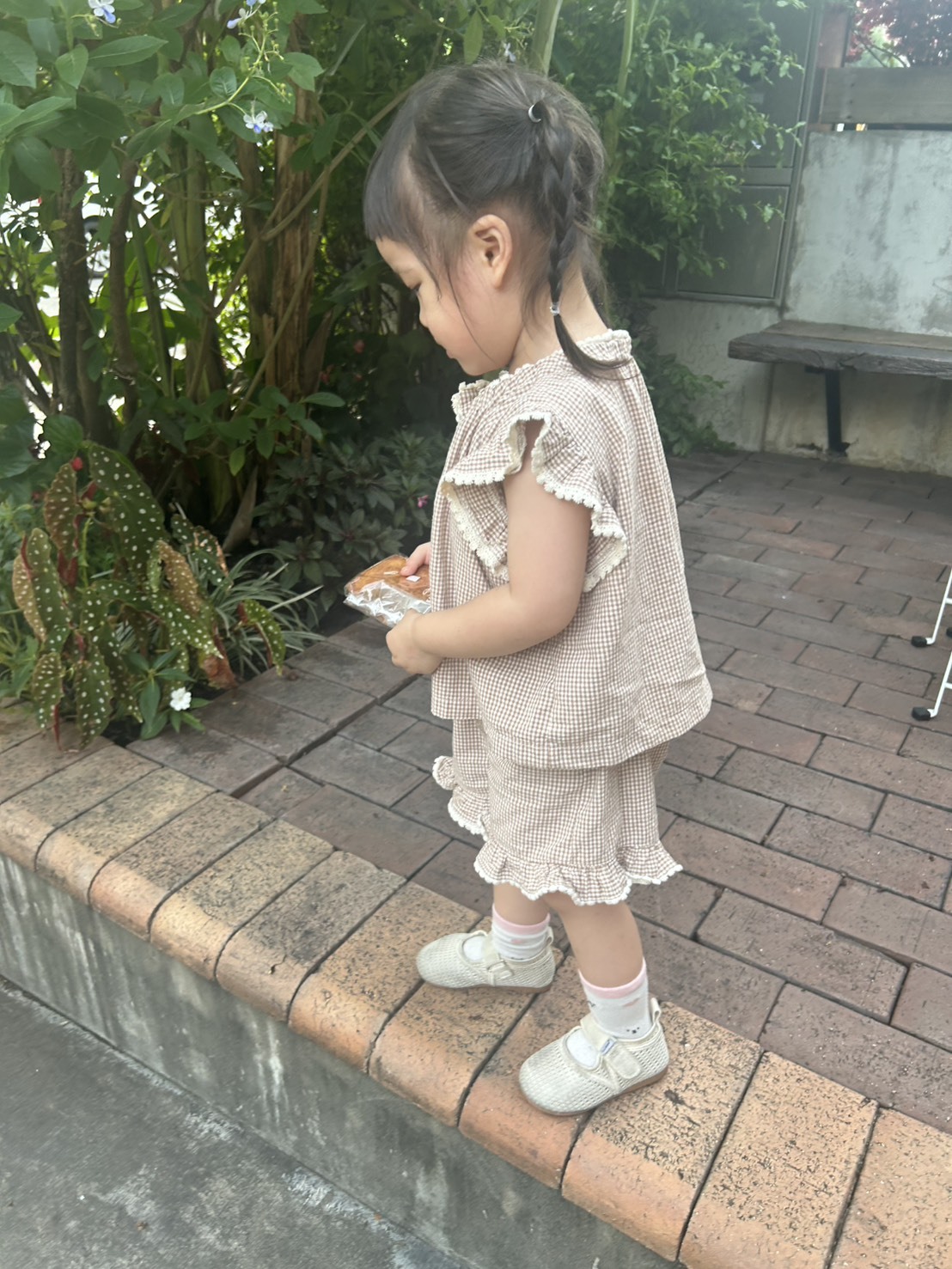 奶茶格子荷葉套裝（自訂款）