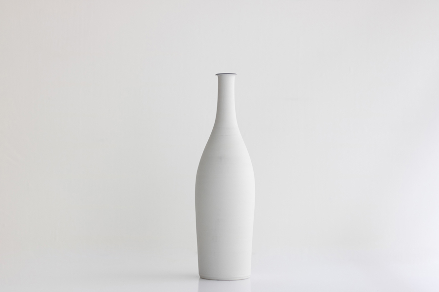 +g 吉田直嗣-花器 白 中黑4