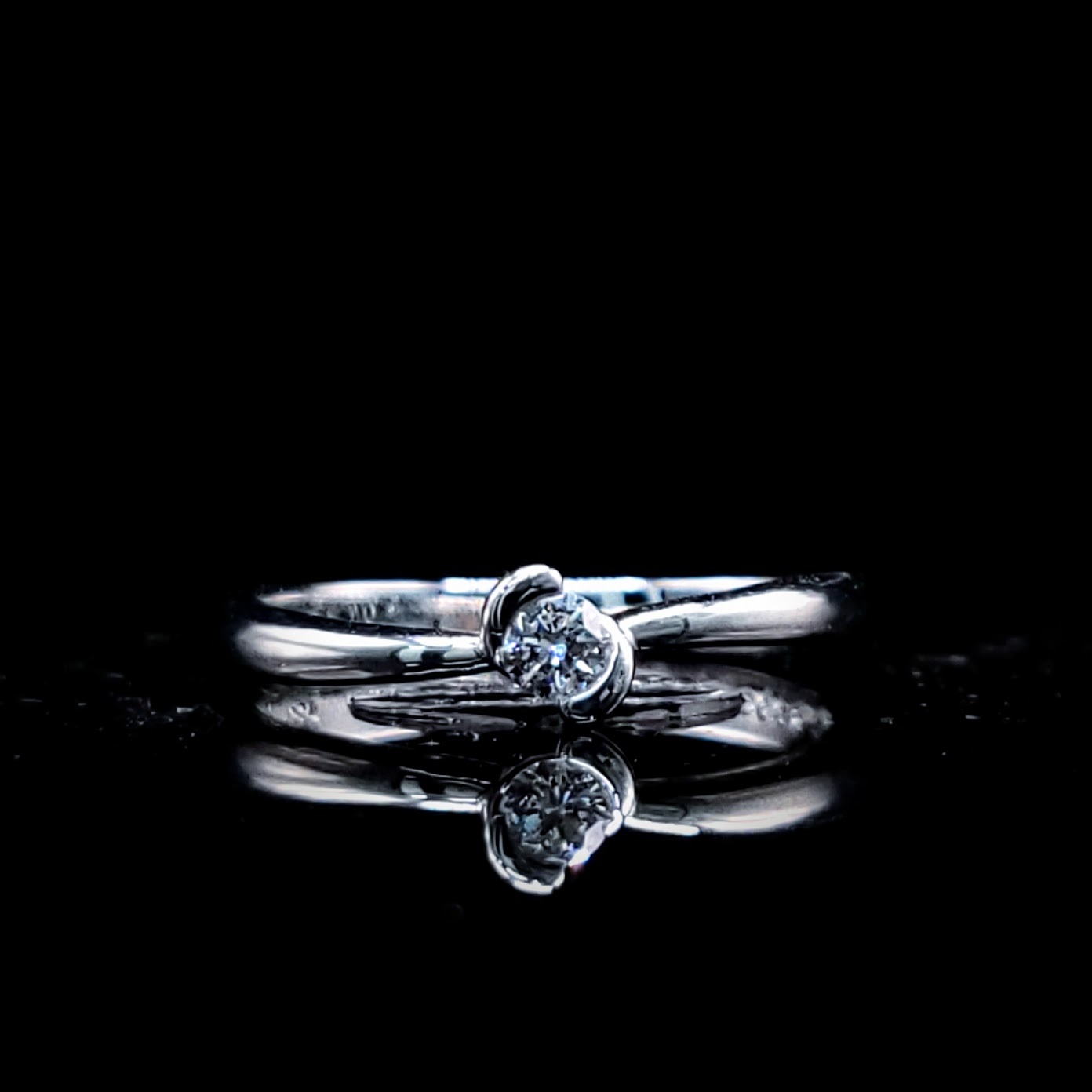 全新18K白金【單粒9份鑽石】戒指