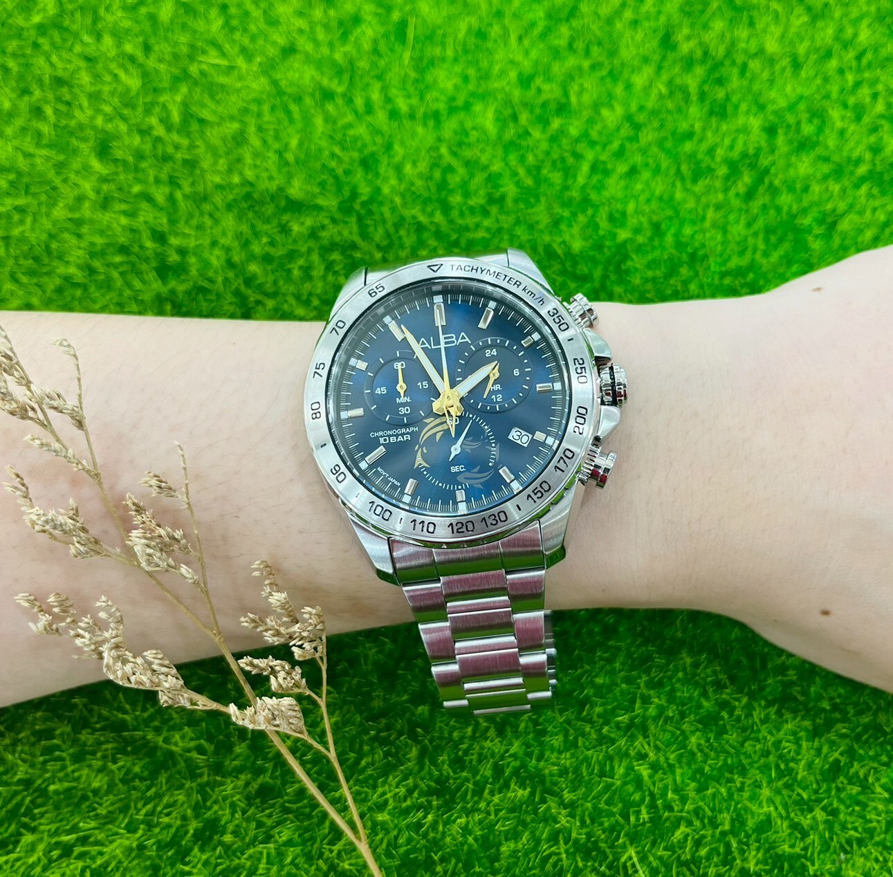 【ALBA 雅柏】白鋼藍面三眼計時錶款VK68-X004B 42mm 現代鐘錶