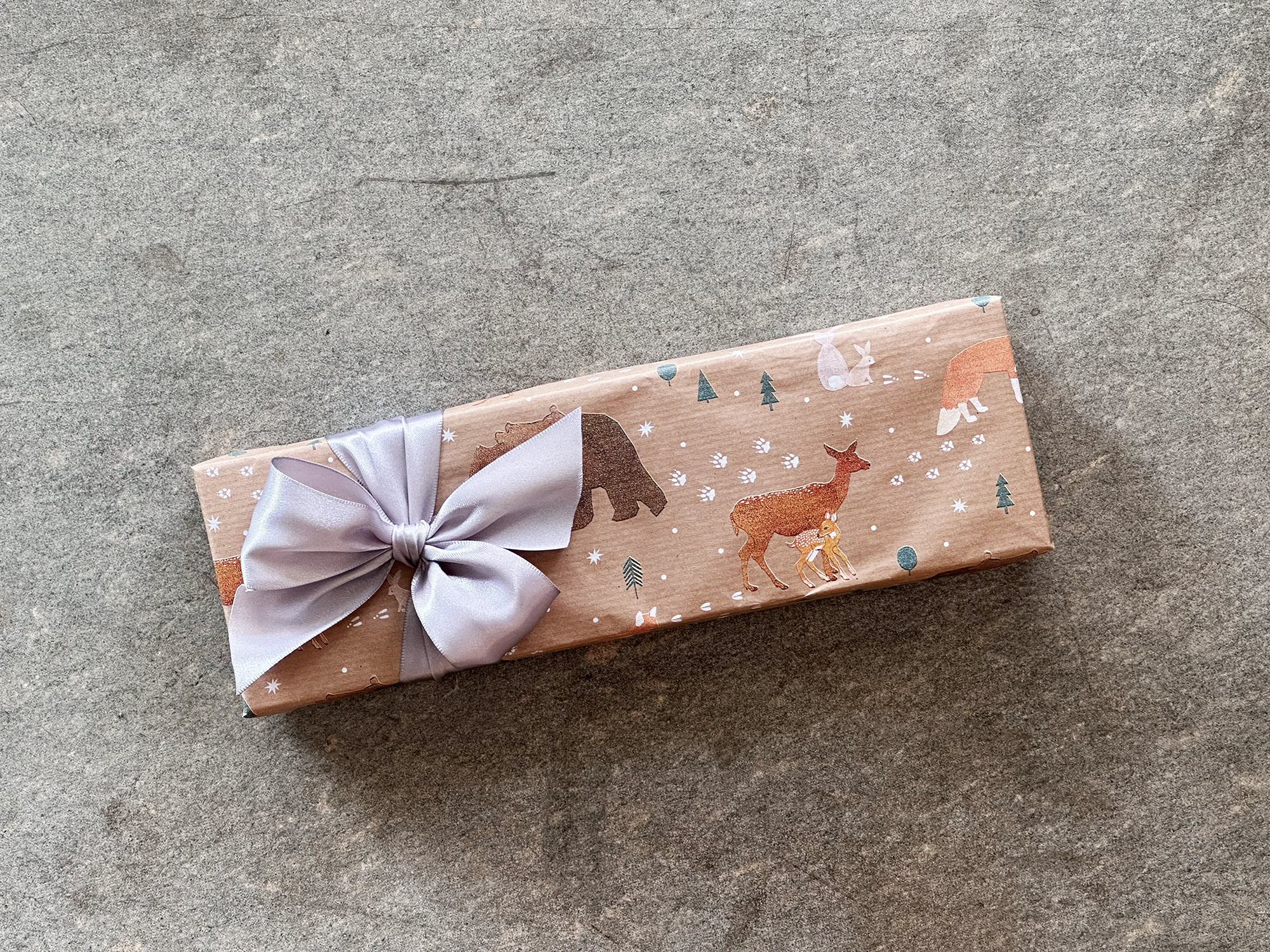 森林動物足跡/雙面牛皮紙/瑞士進口包裝紙 兩款尺寸