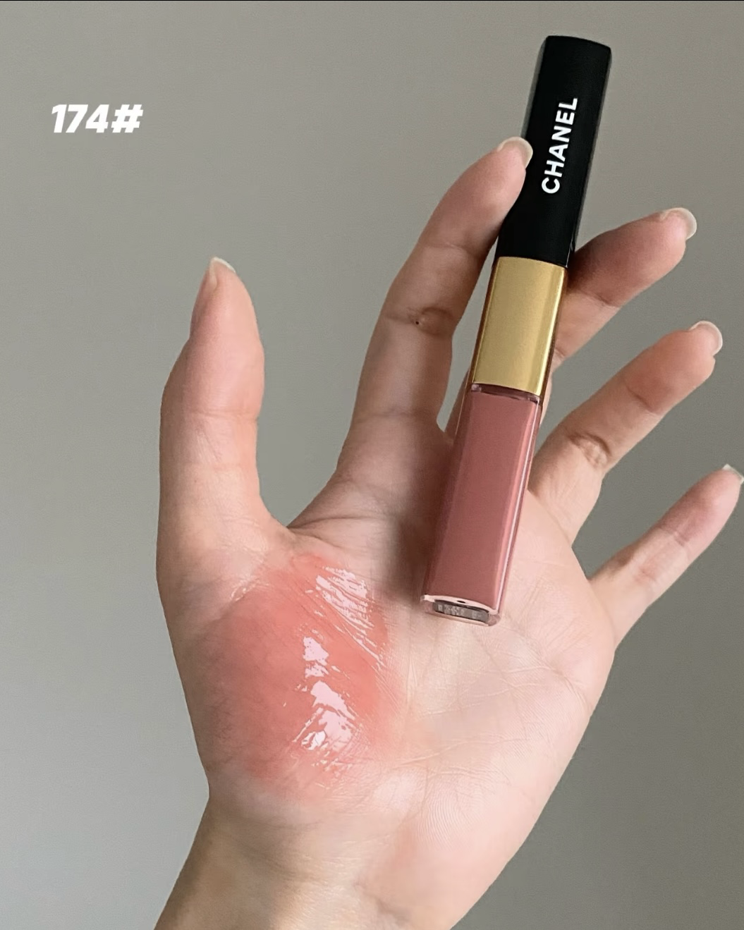 CHANEL 香奈兒 雙頭唇釉 超炫耀持色唇萃 #174 草莓慕斯