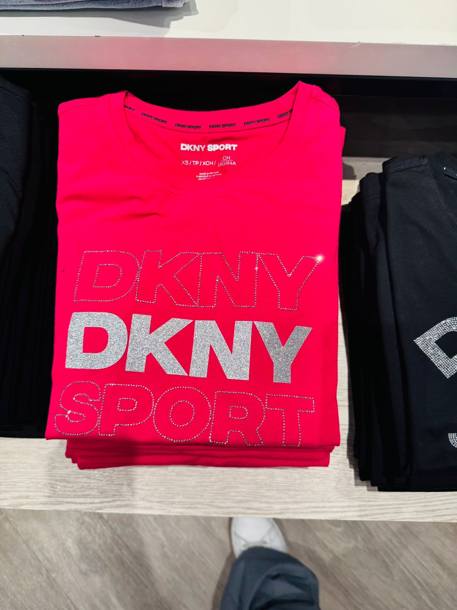 【現貨】DKNY LL070334 短袖上衣