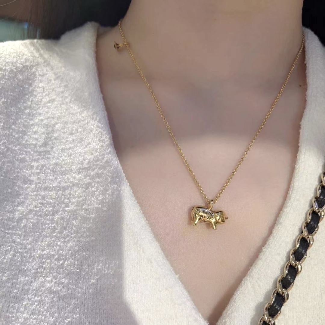 18k”viviw快樂星球土星小豬豬”高奢定製項鍊