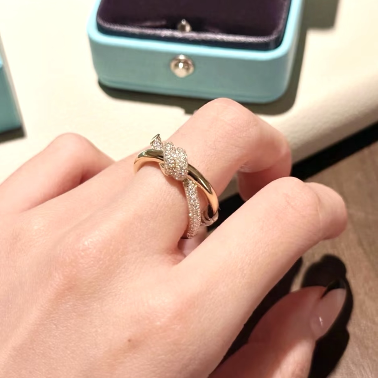 18k Ti”knot雙層半鑽扭結’高奢定製戒