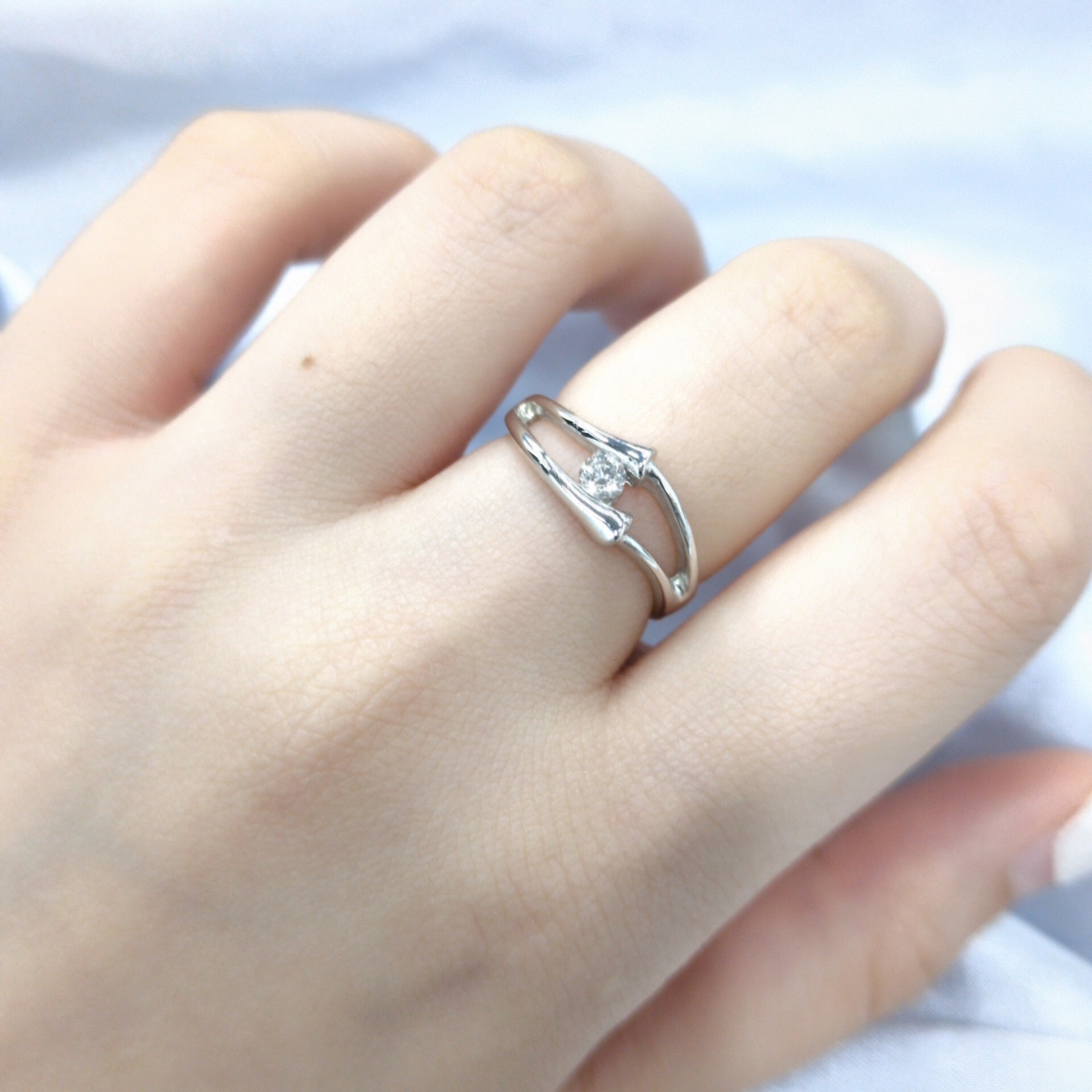 全新18K白金【單粒15份鑽石】戒指