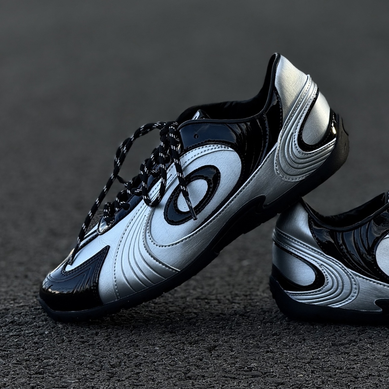 OLD ORDER 銀黑 科技感 休閒鞋 男女同款 情侶鞋 O2320812