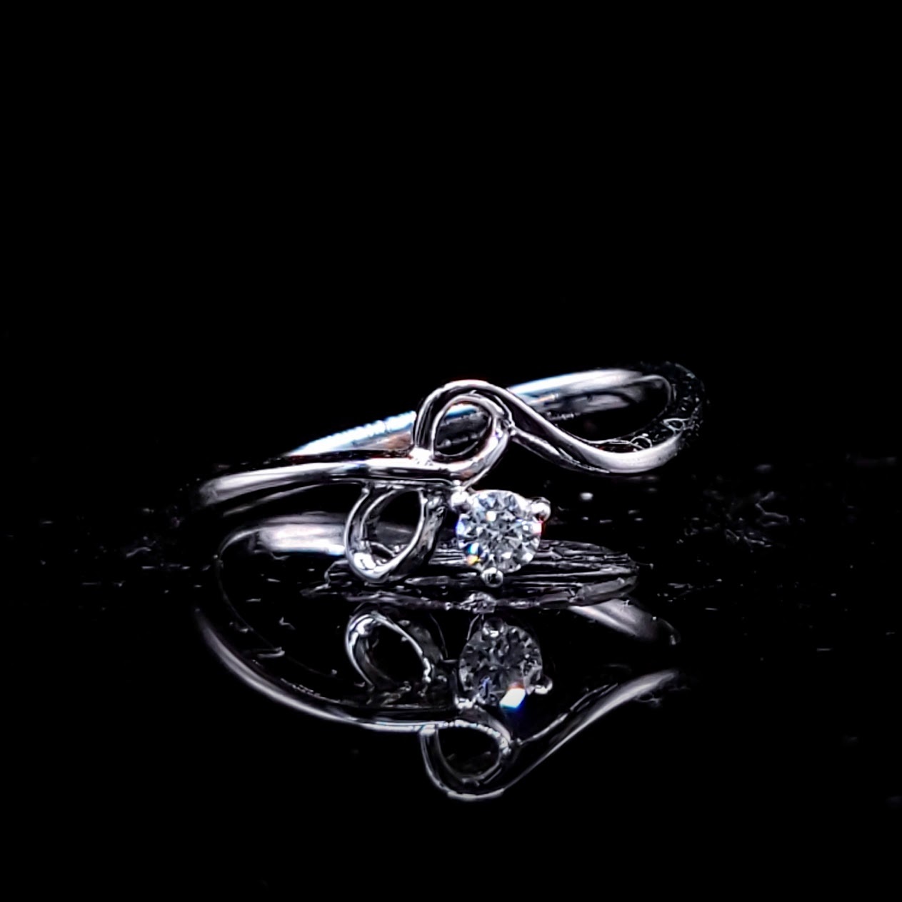 全新18K白金【單粒8份鑽石】戒指