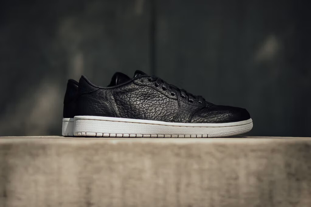 【逢甲 FUZZY】Air Jordan 1 Low NS "No Swoosh" 無勾 黑白 848775-005