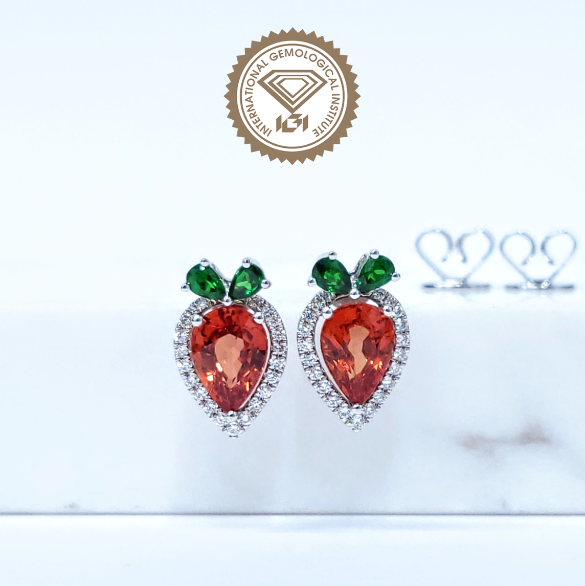 18K White Gold 2.01ct Sapphire and Garnet and Diamond Earring