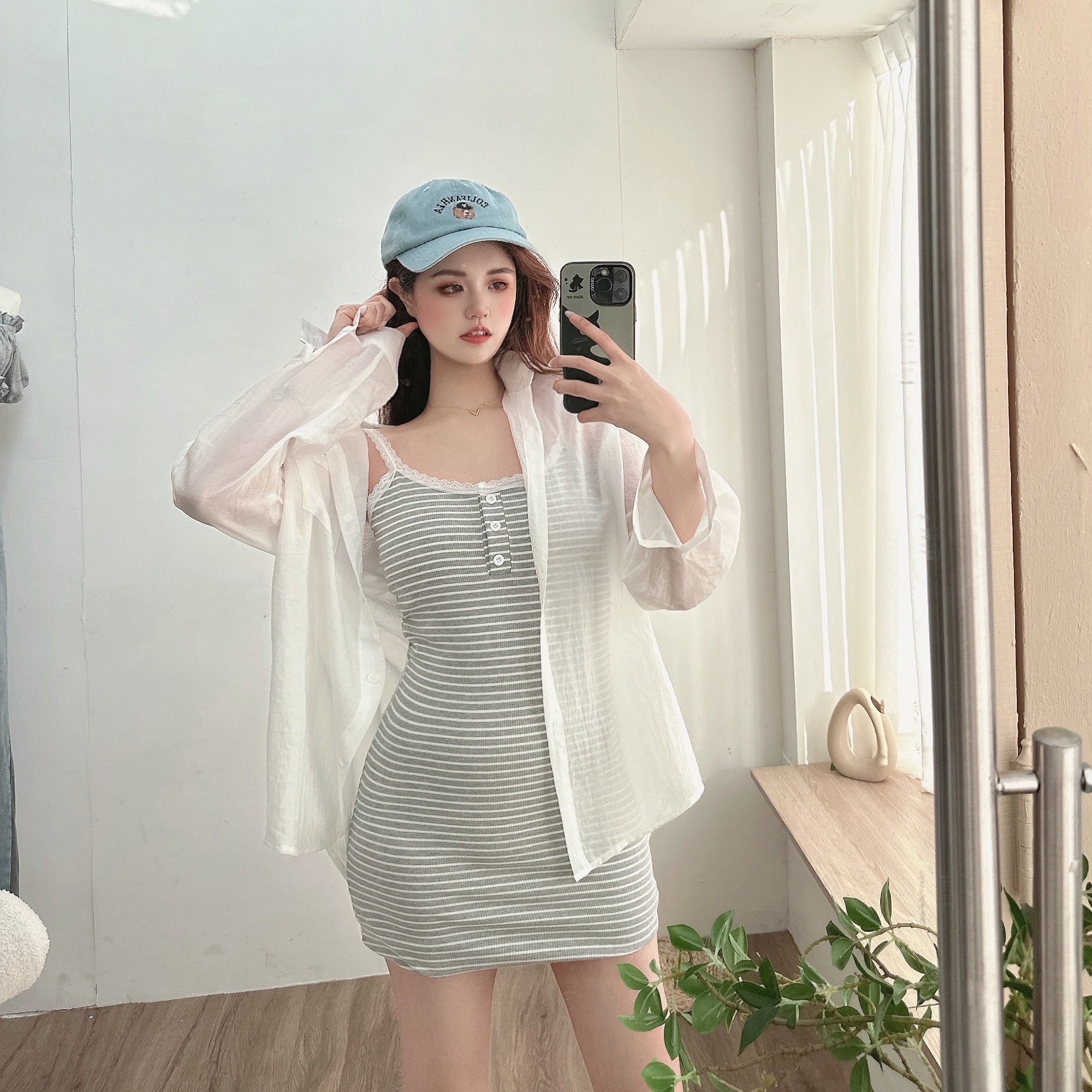 純欲蕾絲條文胸墊洋裝/三色