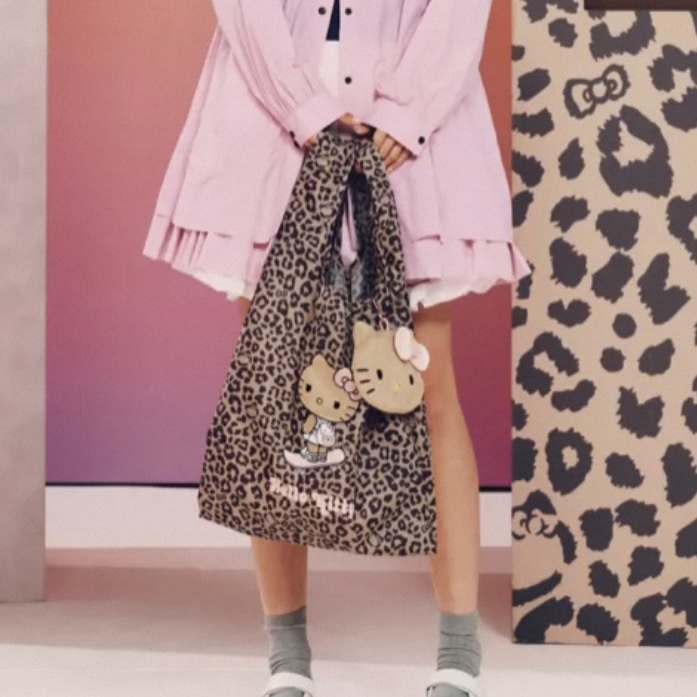 HELLO KITTY X TBH 二合一 環保袋 黑皮滑板 愛心釦環 掛包 攜帶 豹紋 凱蒂貓 代購