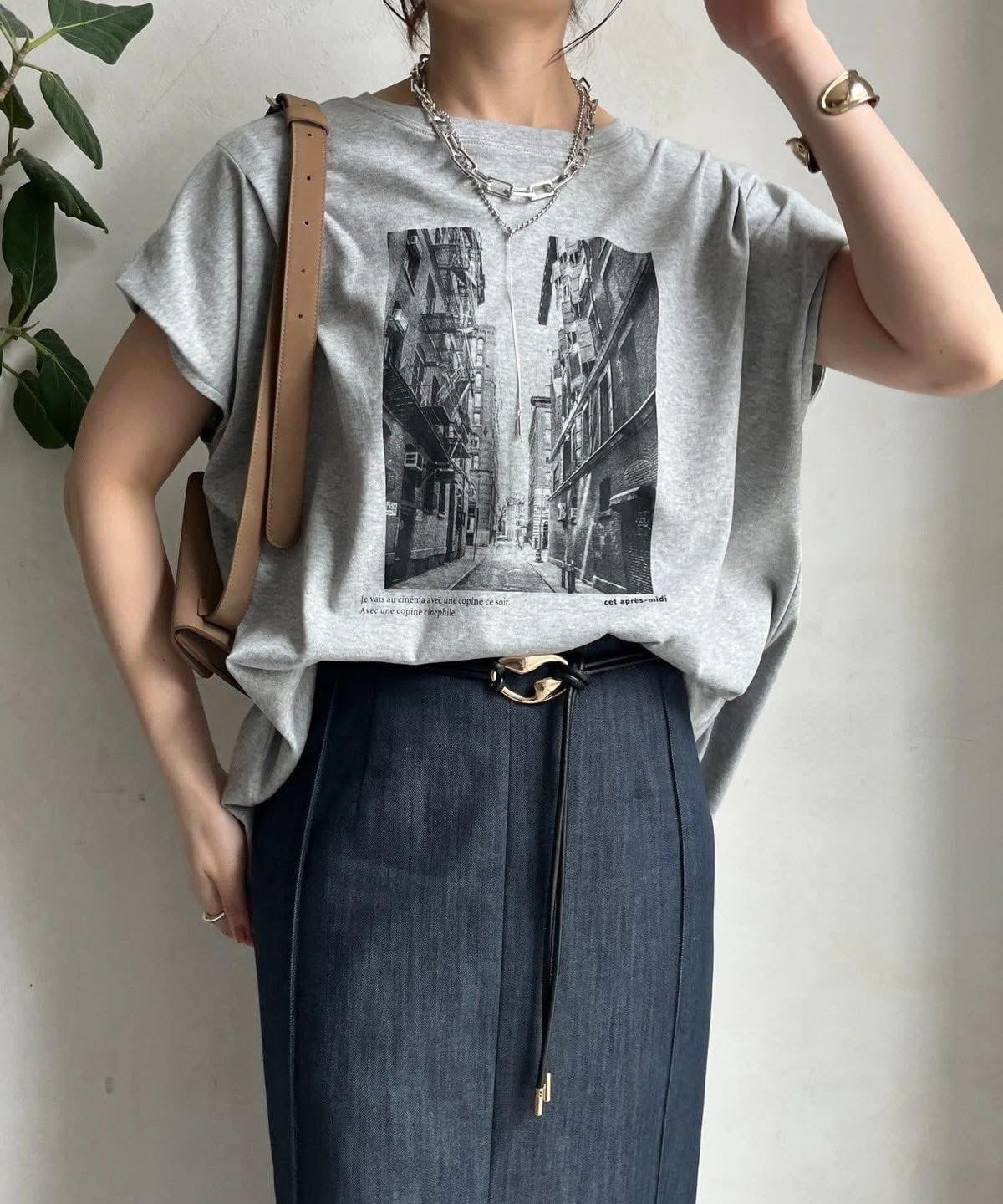 DOUDOU(ドゥドゥ)  【WEB限定】バックジップフォトプリントTEE灰（DDZ1051306A0013）