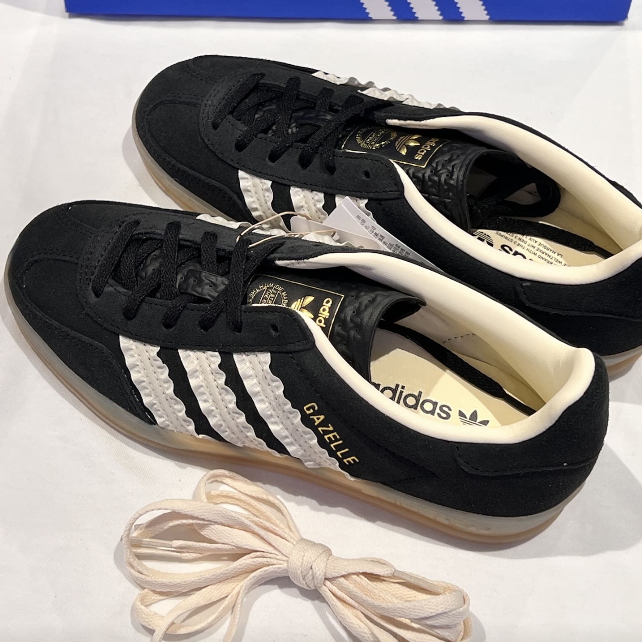 ADIDAS GAZELLE INDOOR 黑白 荷葉邊 麂皮 焦糖底 德訓鞋 休閒 女鞋  JS1412