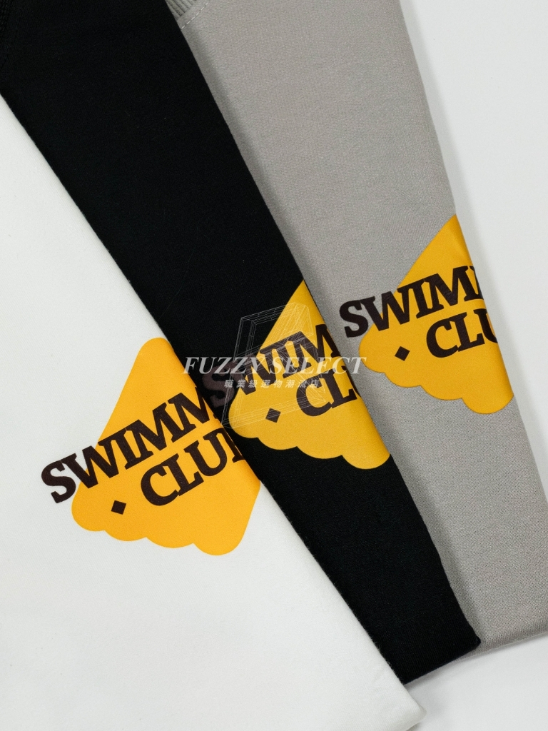 【逢甲FUZZY】Swimming Club Tee 潮流 日常 美式 圖案 Logo 短T 短Tee 黑 白 水泥灰