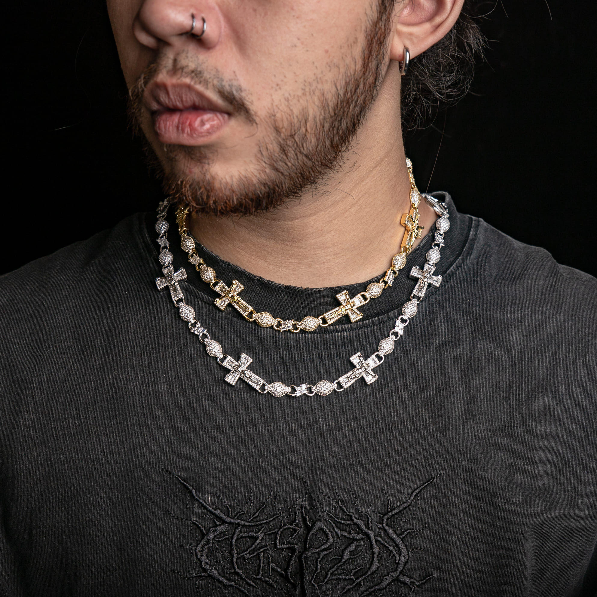 8mm滿鑲耶穌受難十字架項鍊