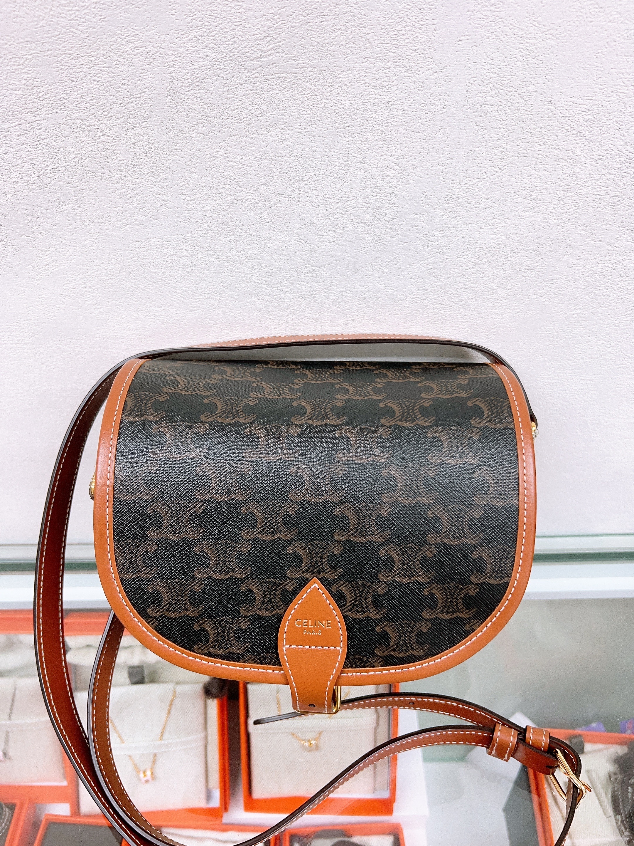 Celine folco medium (brown monogram)