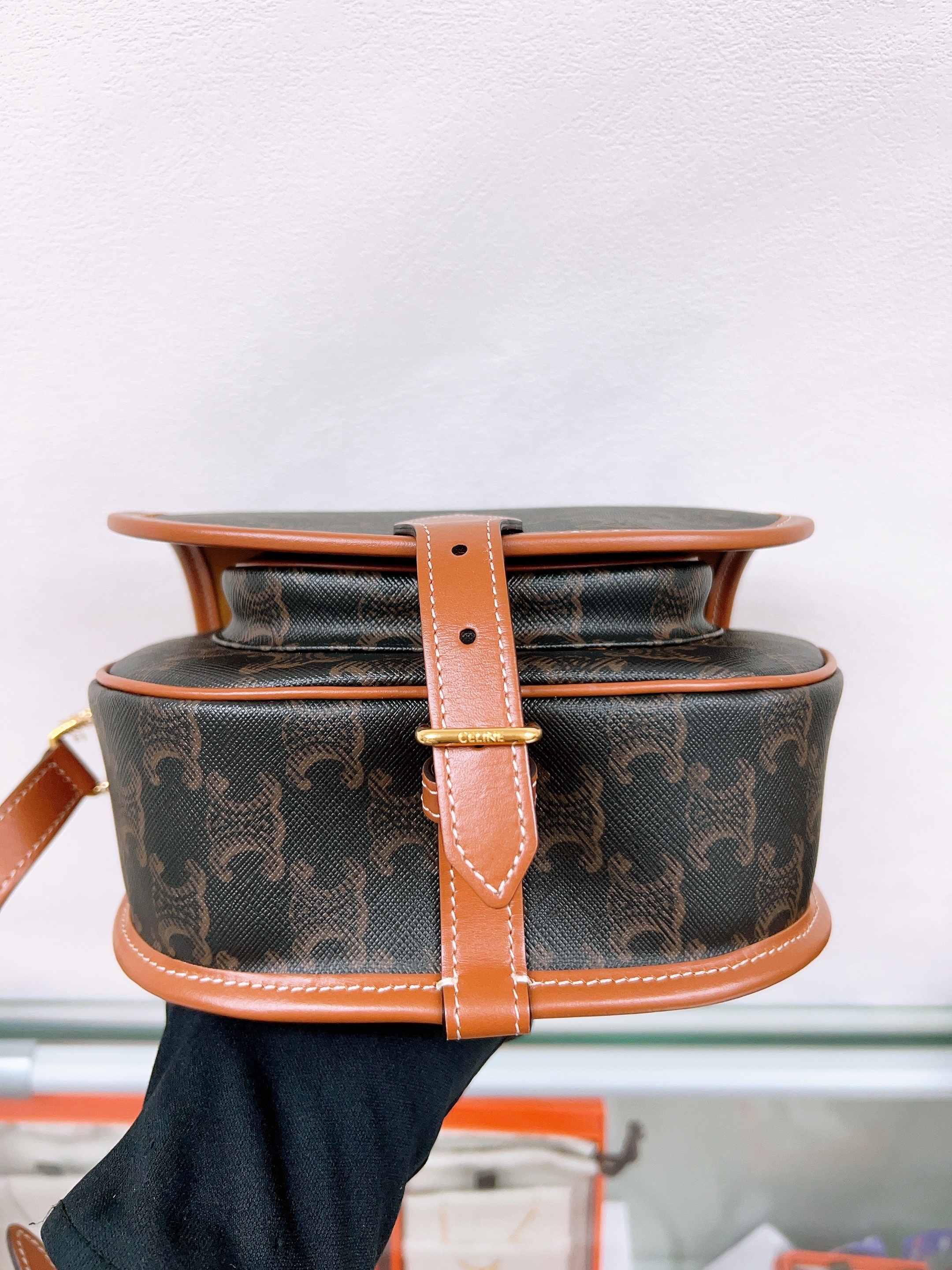 Celine folco medium (brown monogram)