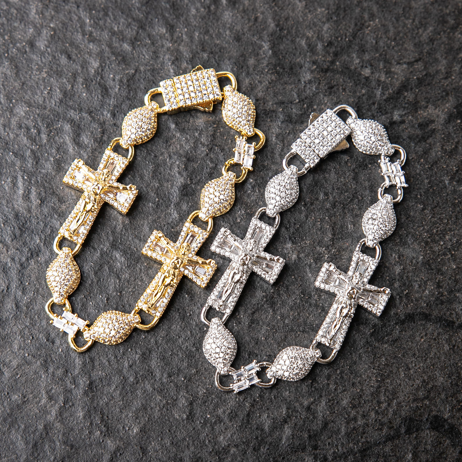 8mm滿鑲耶穌受難十字架手鍊