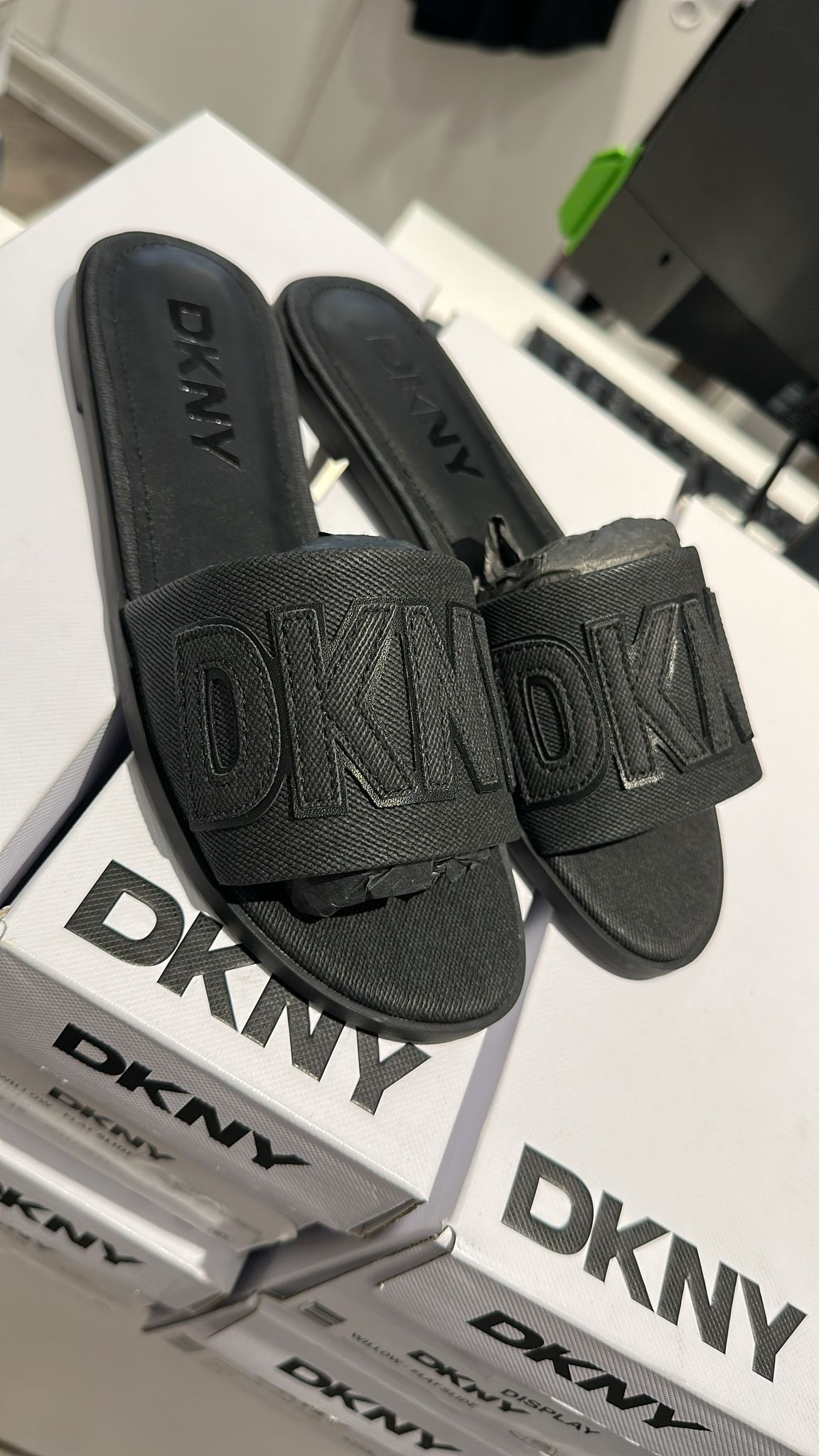 【現貨】DKNY LL0703600 拖鞋