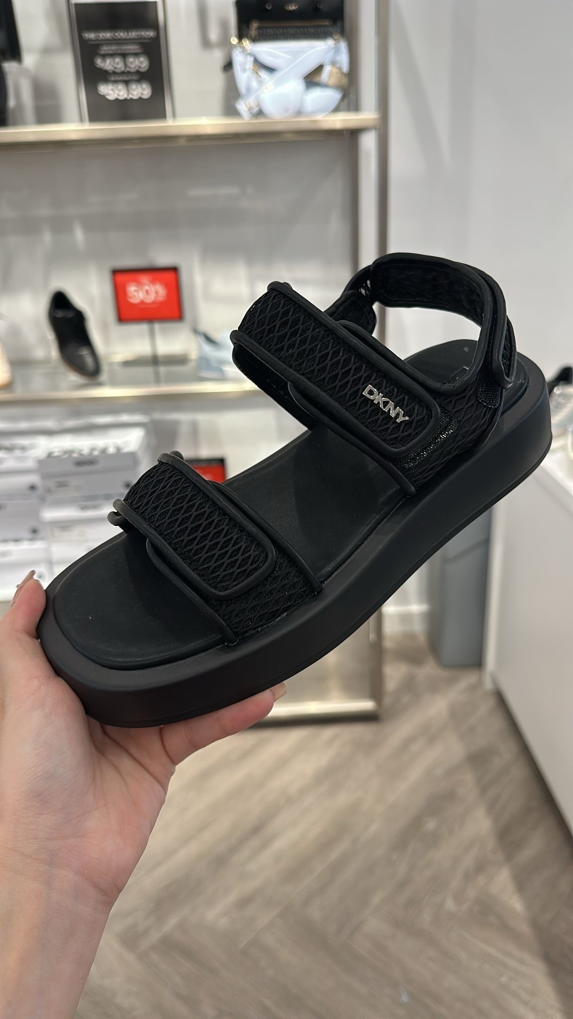 【現貨】DKNY LL070397 涼鞋