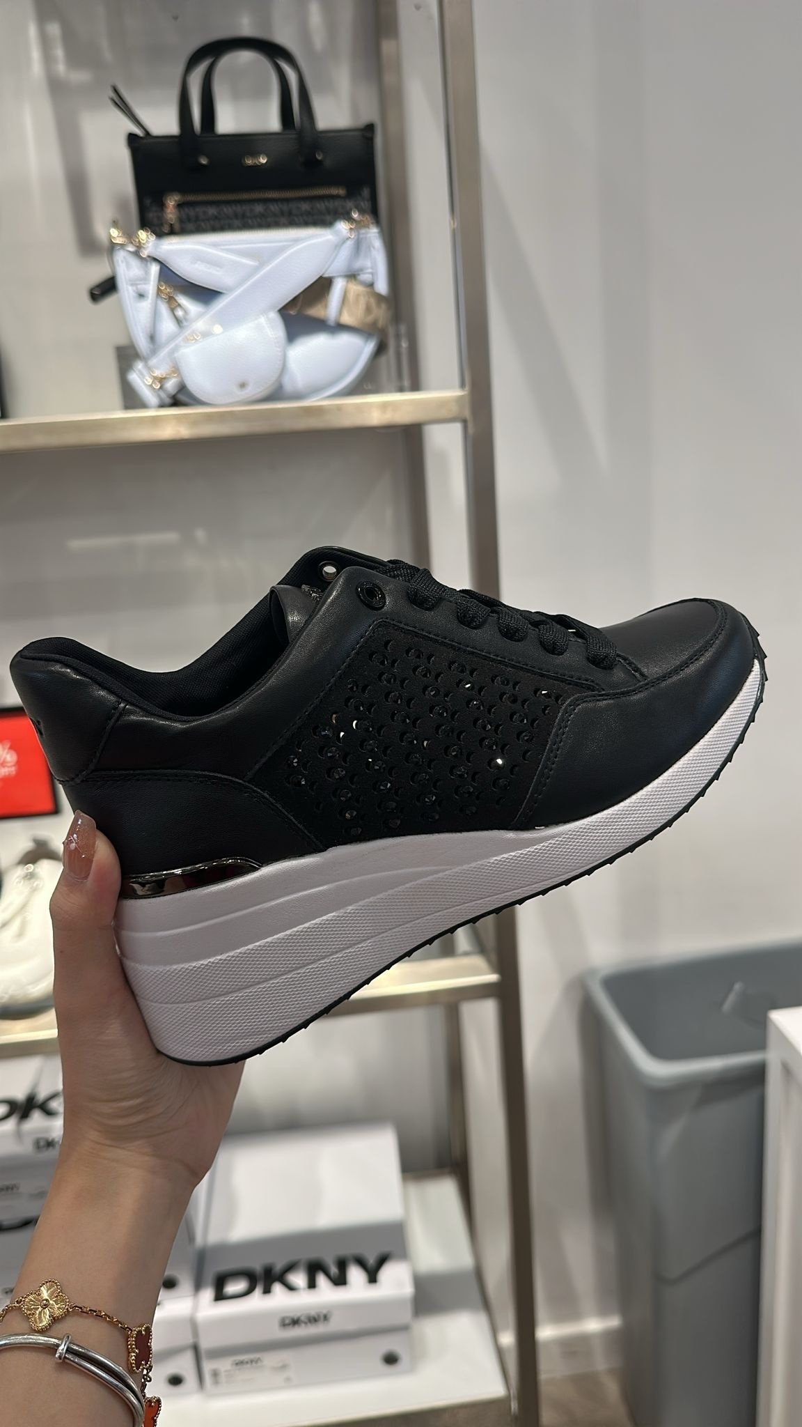 【現貨】DKNY LL0703698 波鞋