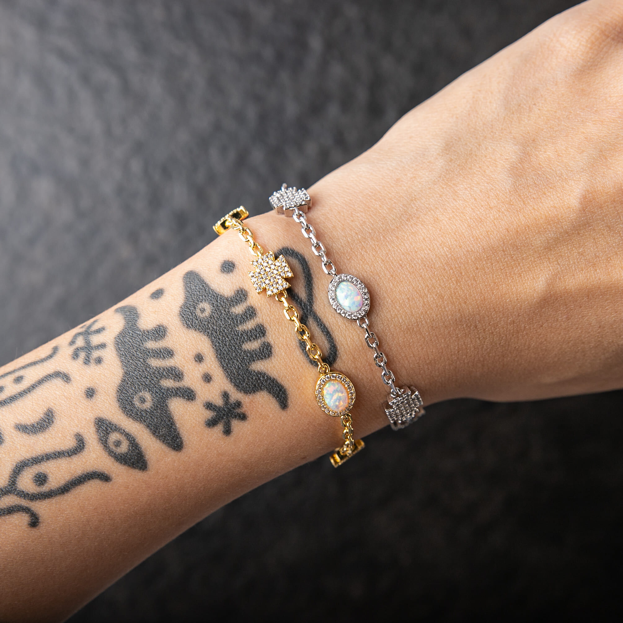 滿鑲蛋白石光環十字手鍊