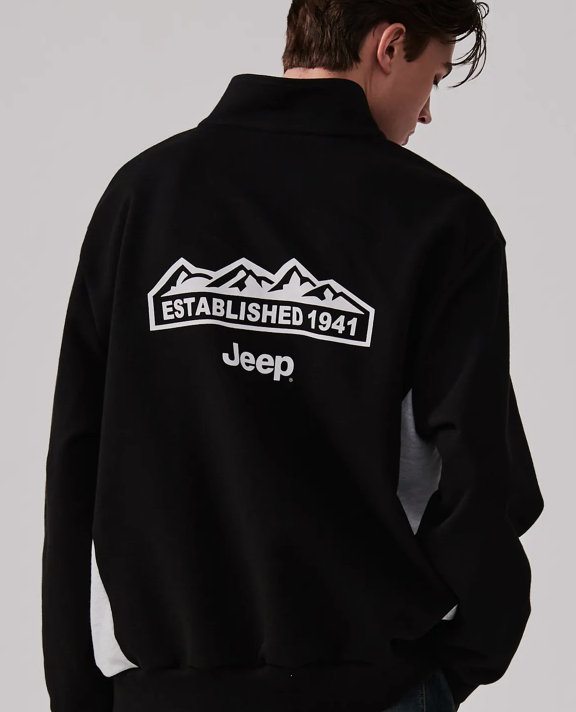 JEEP 吉普   JEEP  深色半拉鍊運動上衣    JUL25