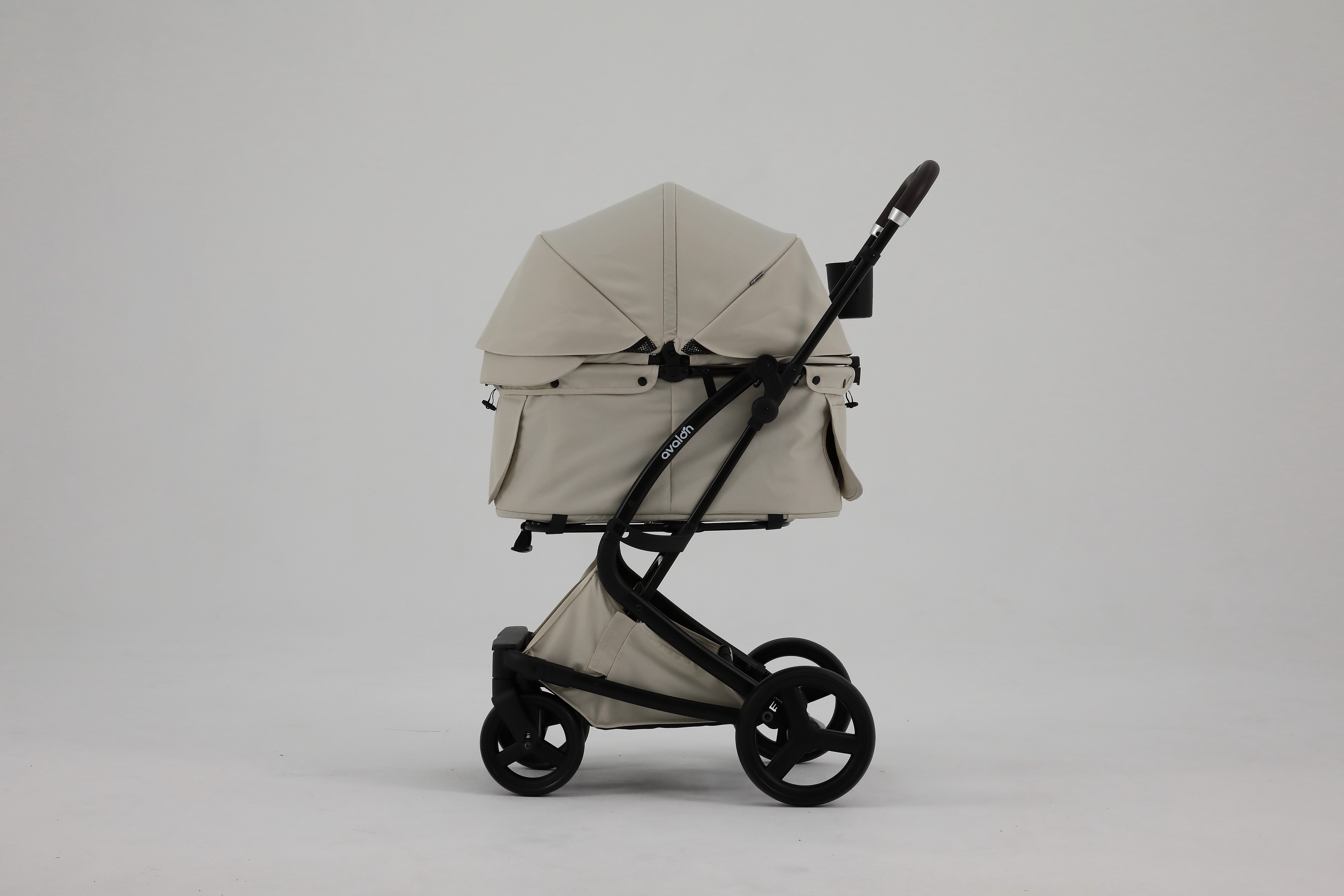 Avalon 2025 Togomax 一鍵自動收車推車