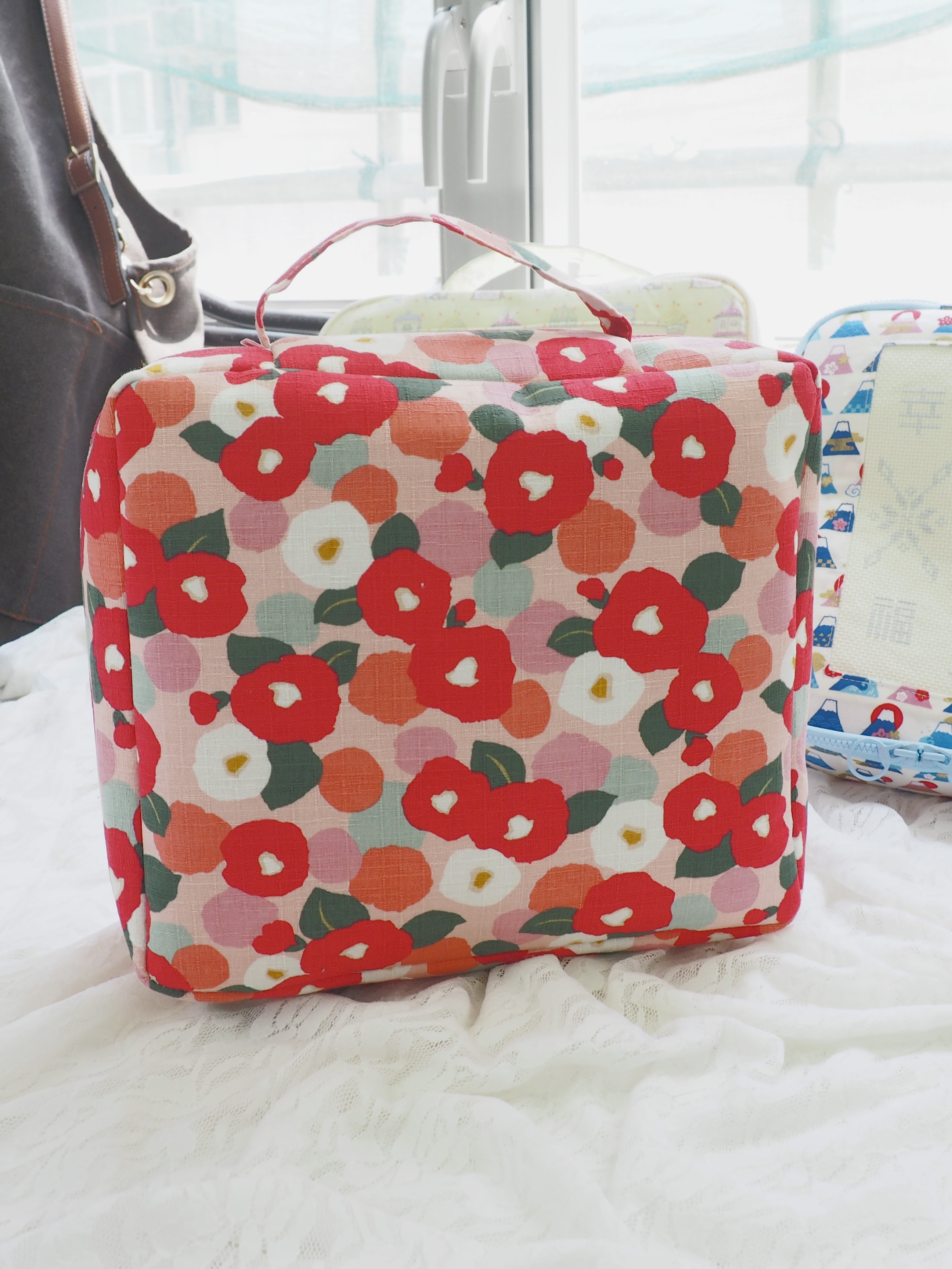 MayMade x LoveyCathy 幸福兒童衣物收納袋-山茶花